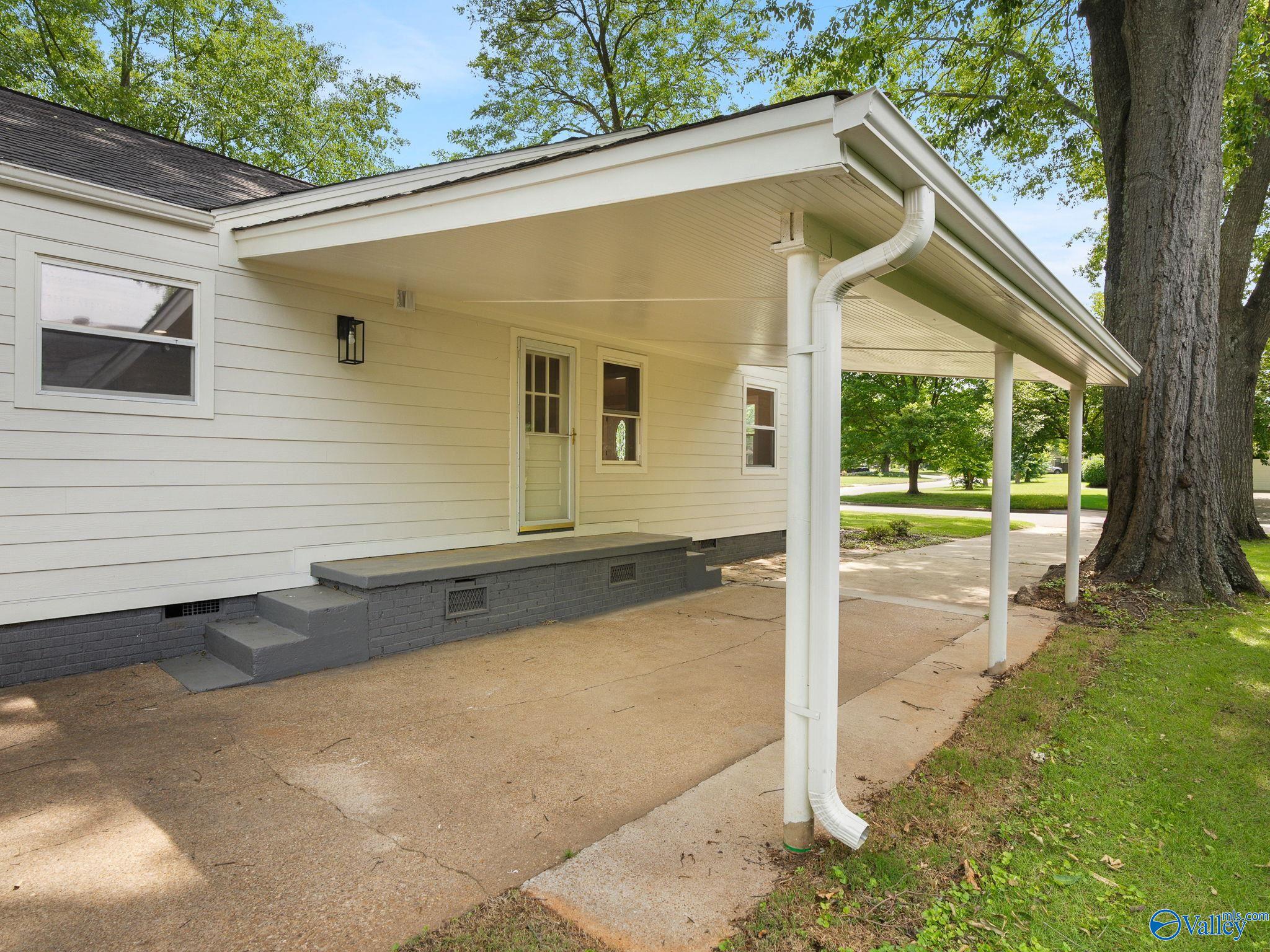 2814 SW Lafayette Road