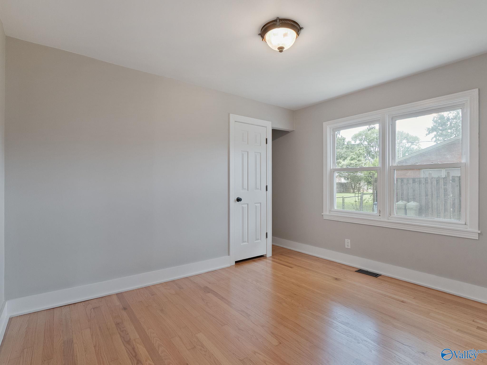 2814 SW Lafayette Road