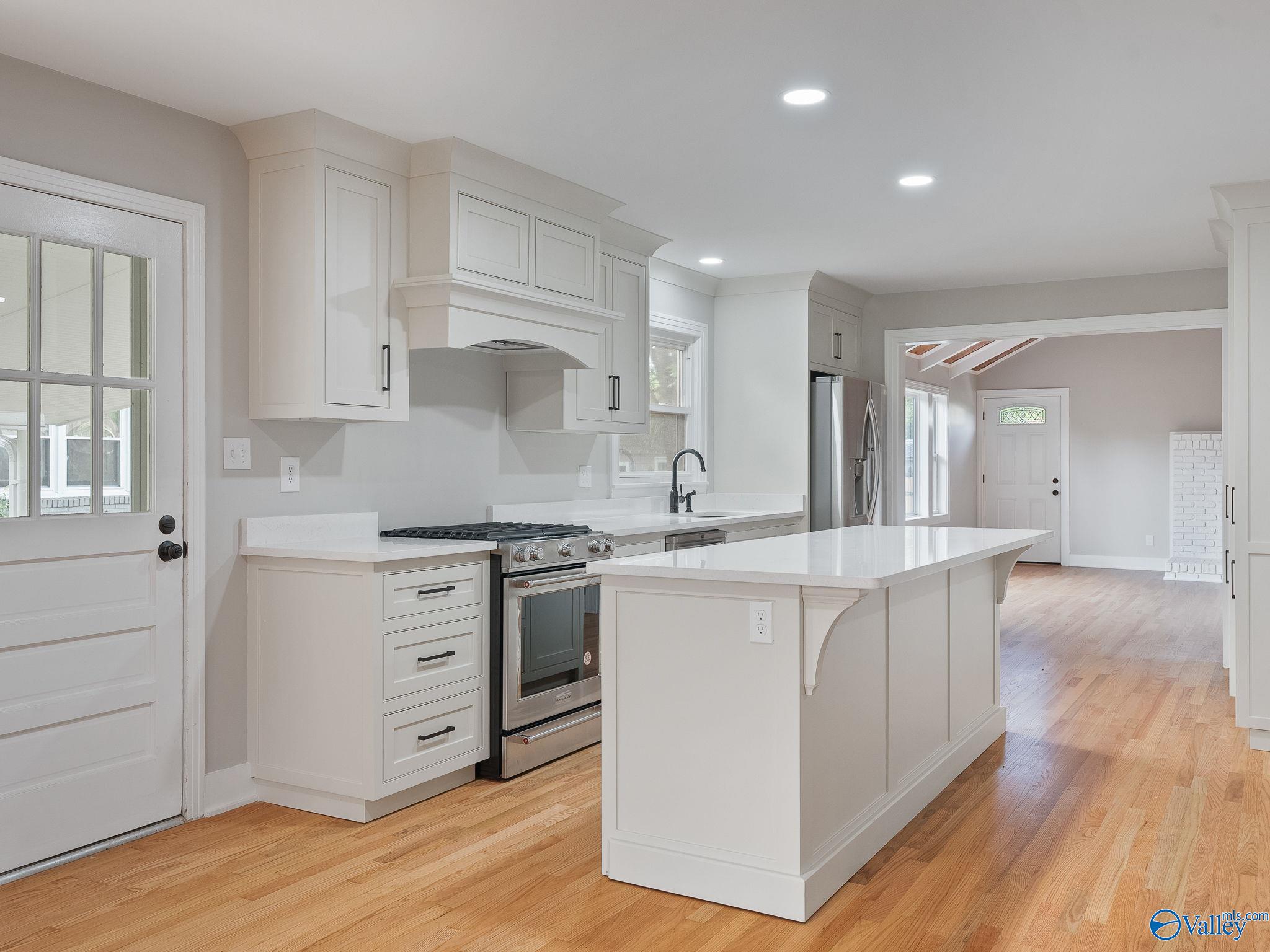 2814 SW Lafayette Road