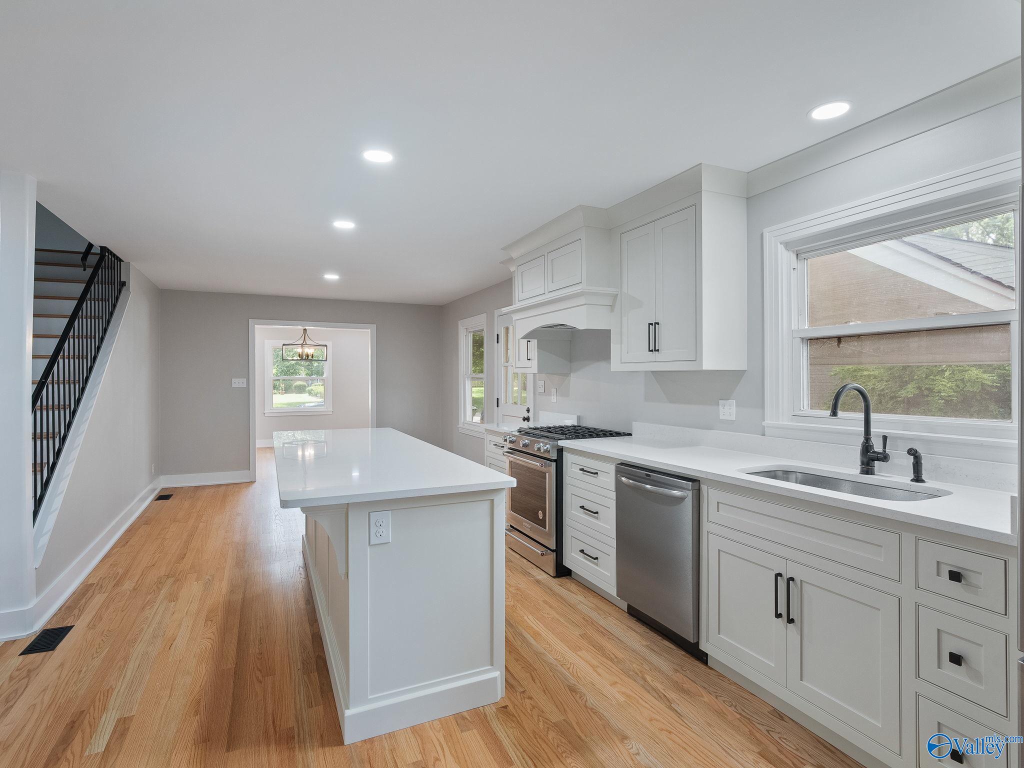 2814 SW Lafayette Road