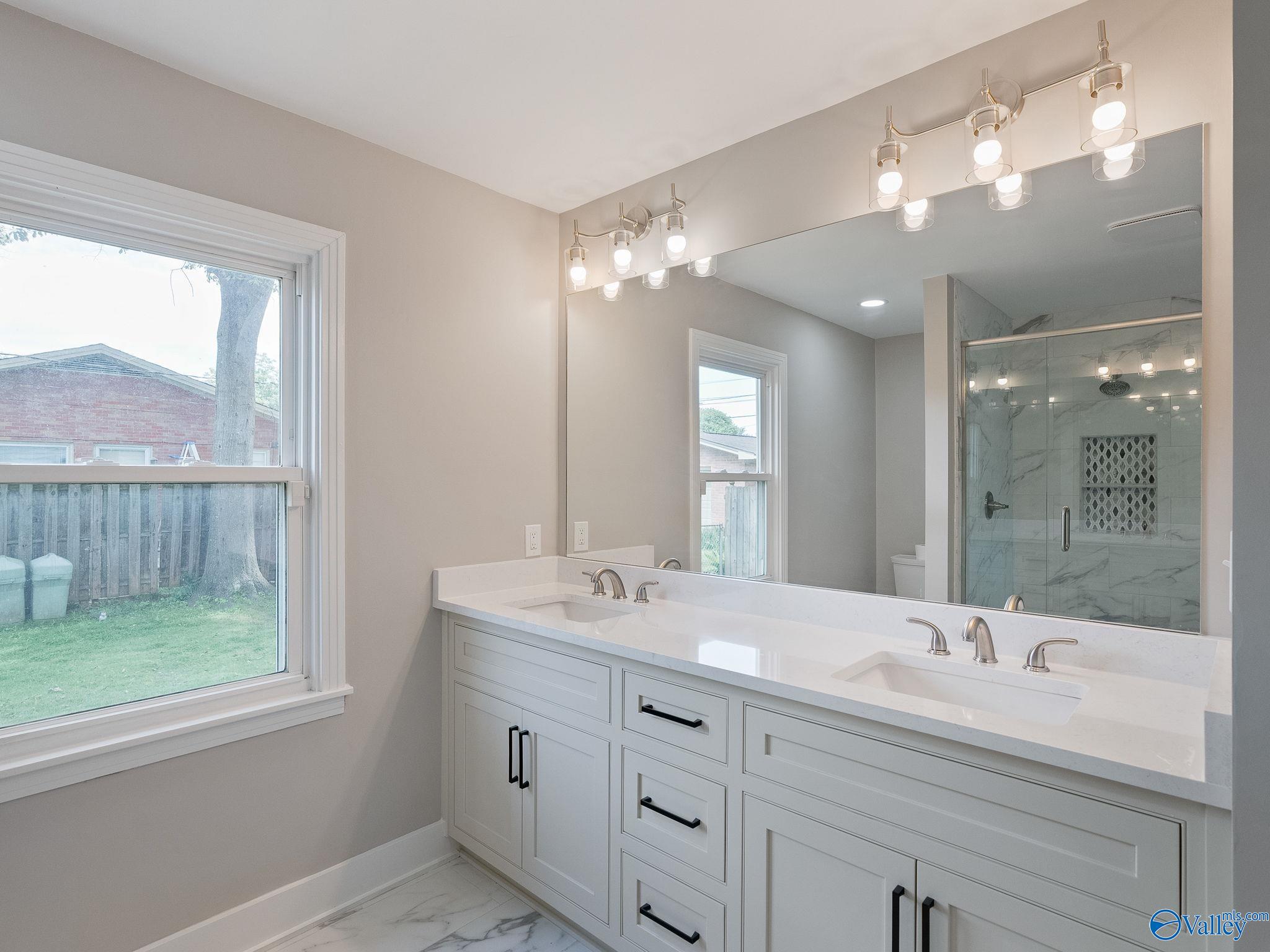 2814 SW Lafayette Road