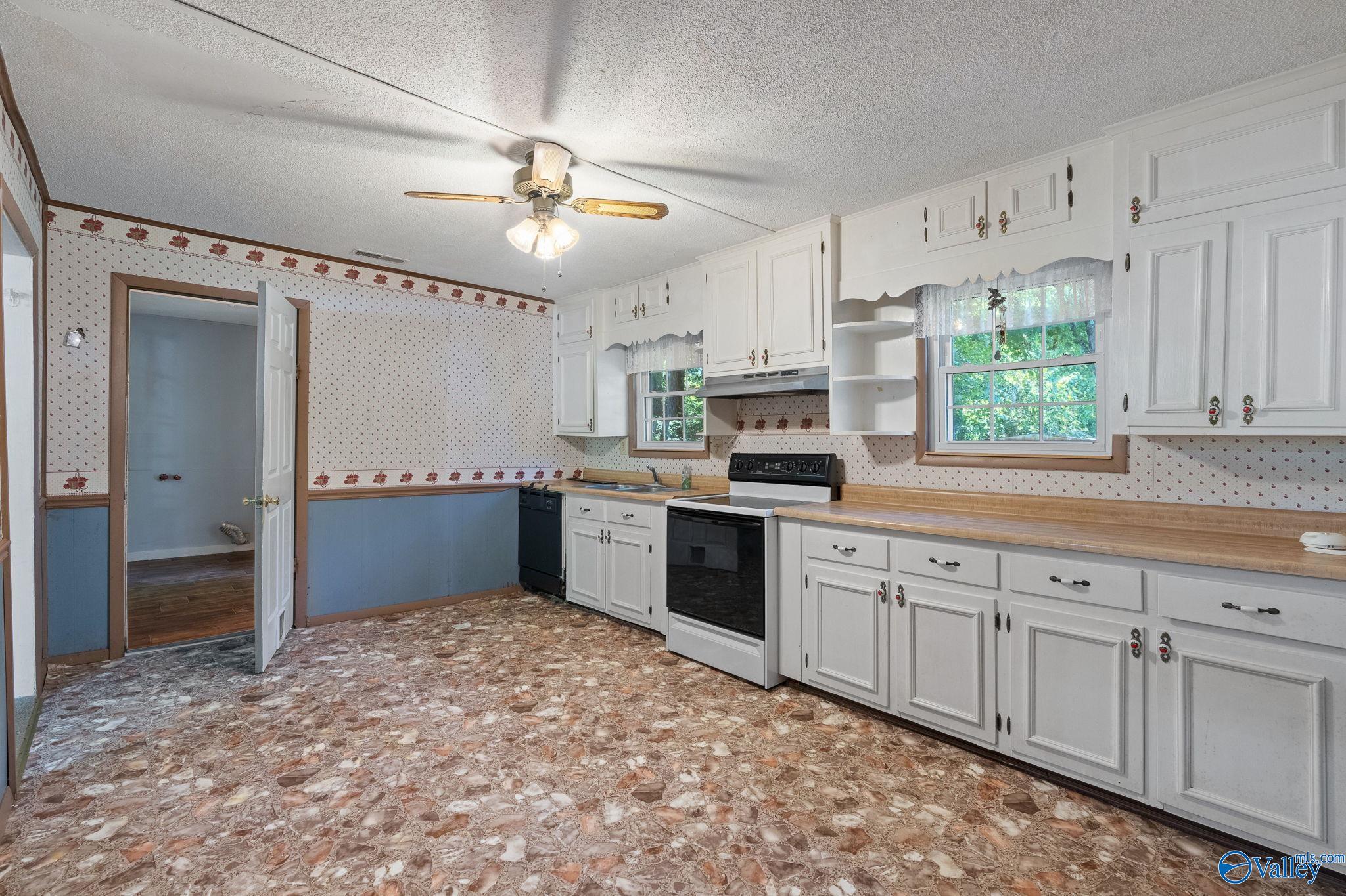 406 Roy Davis Road