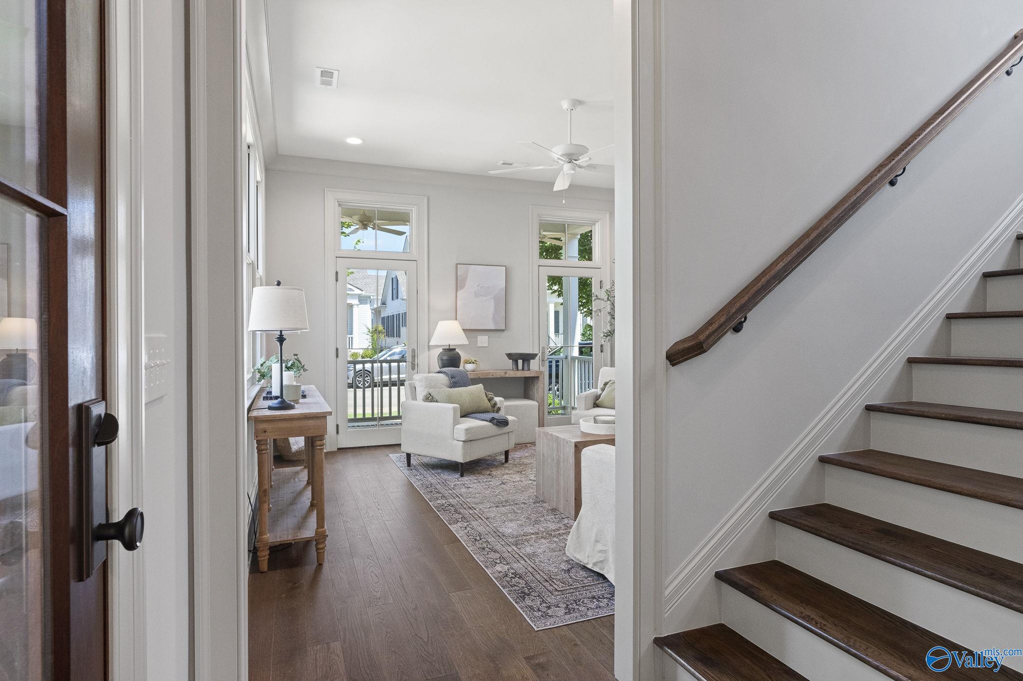 27 Lendon Main Street