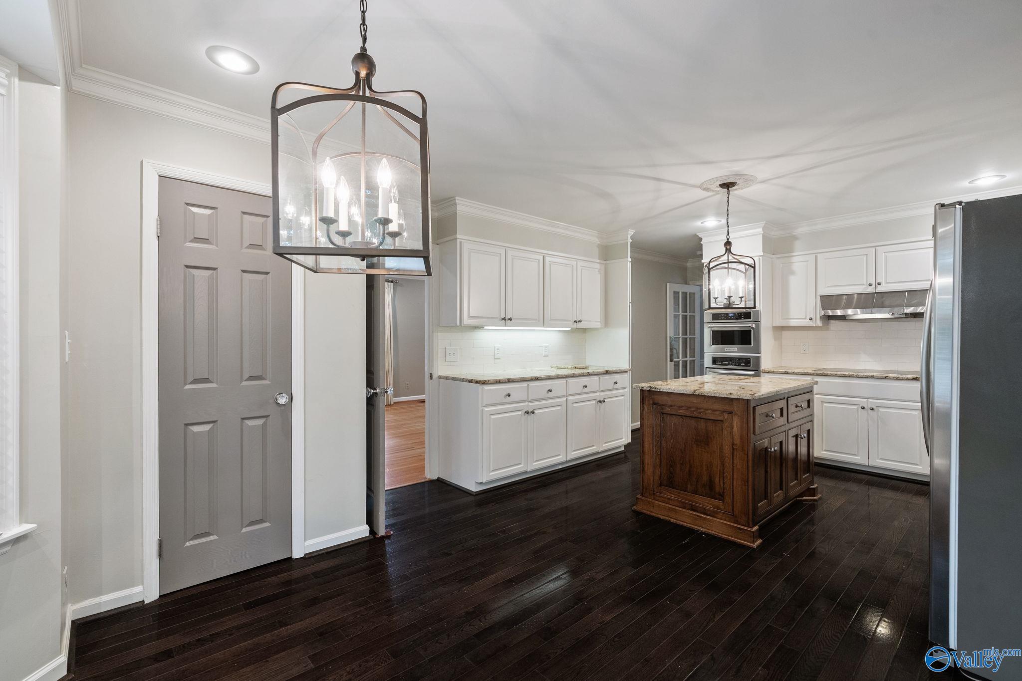 5608 Alta Dena Street SW