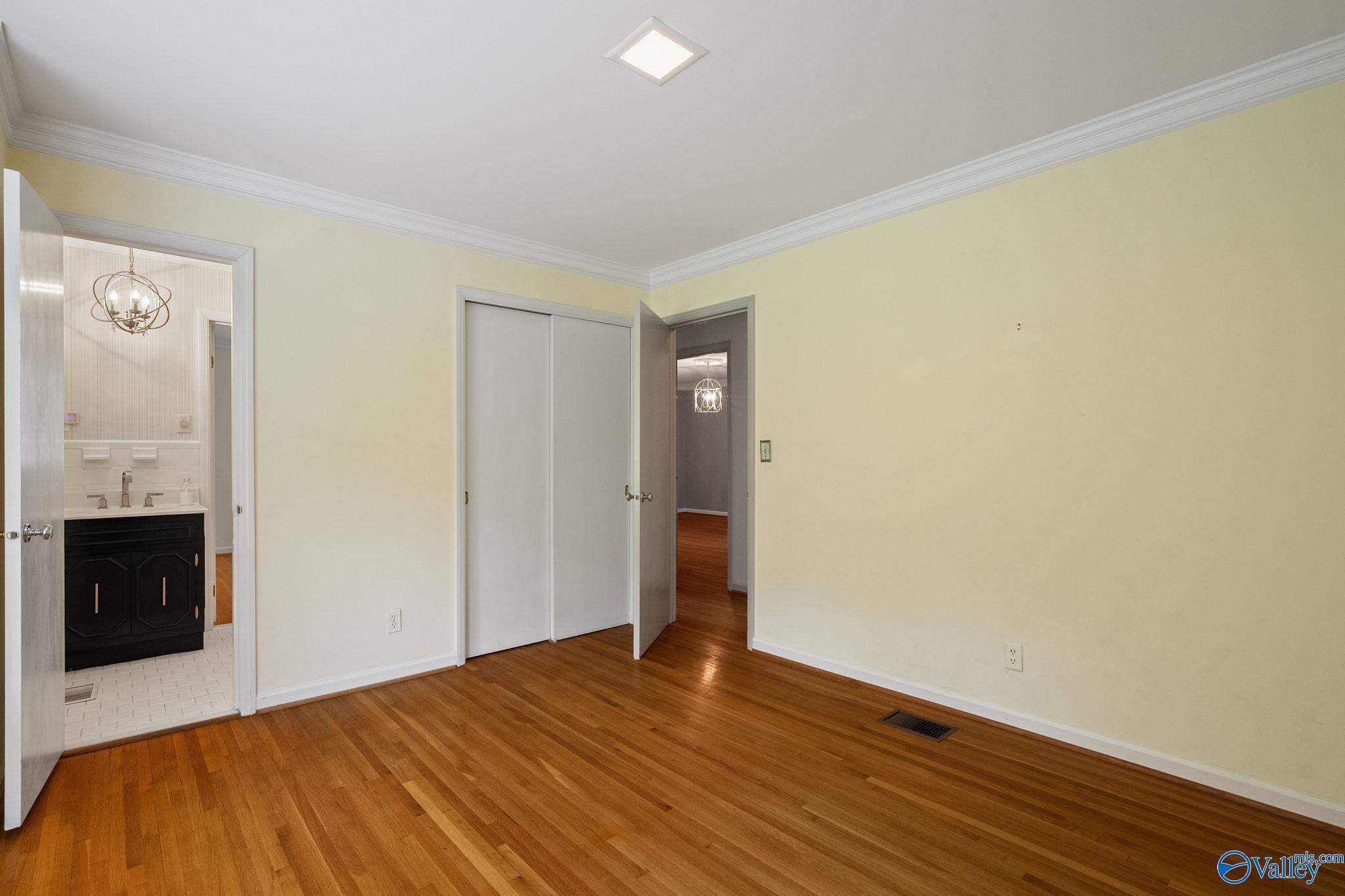 5608 Alta Dena Street SW