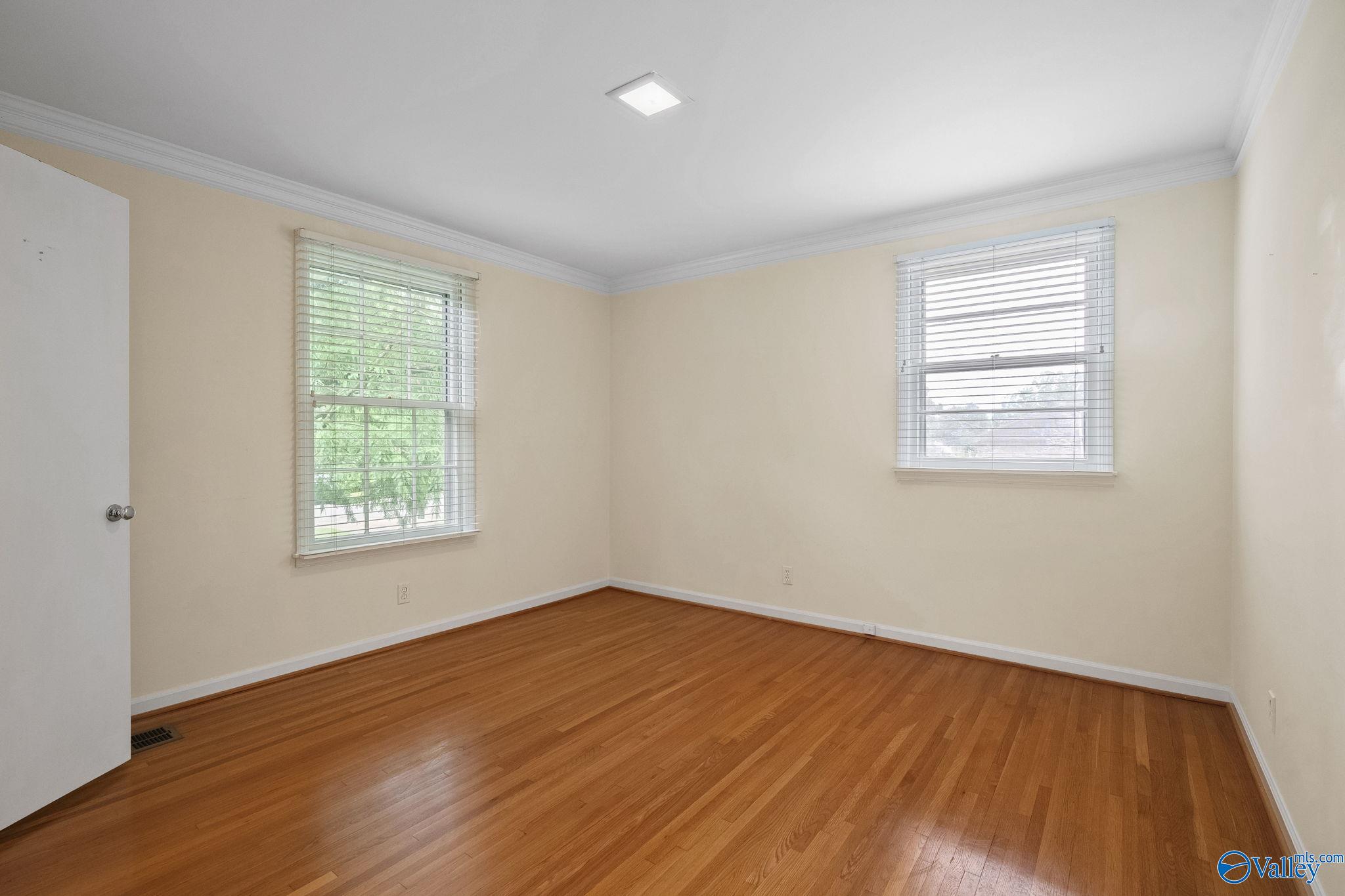 5608 Alta Dena Street SW