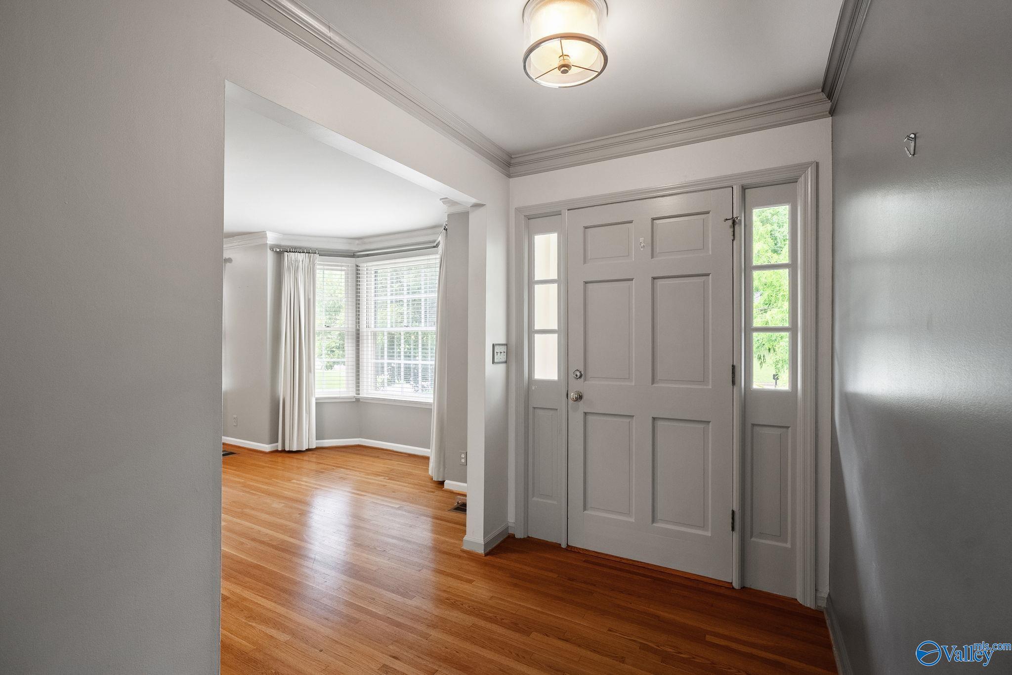 5608 Alta Dena Street SW