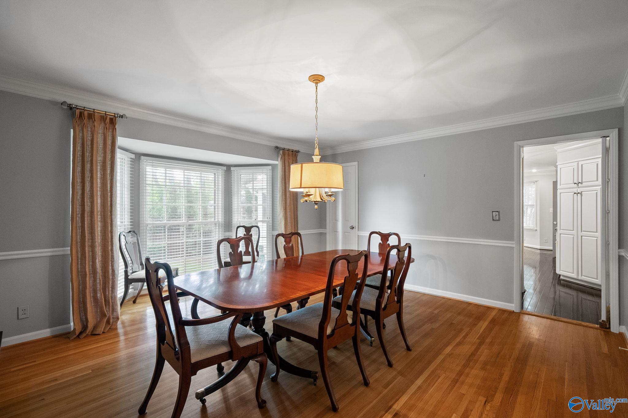 5608 Alta Dena Street SW