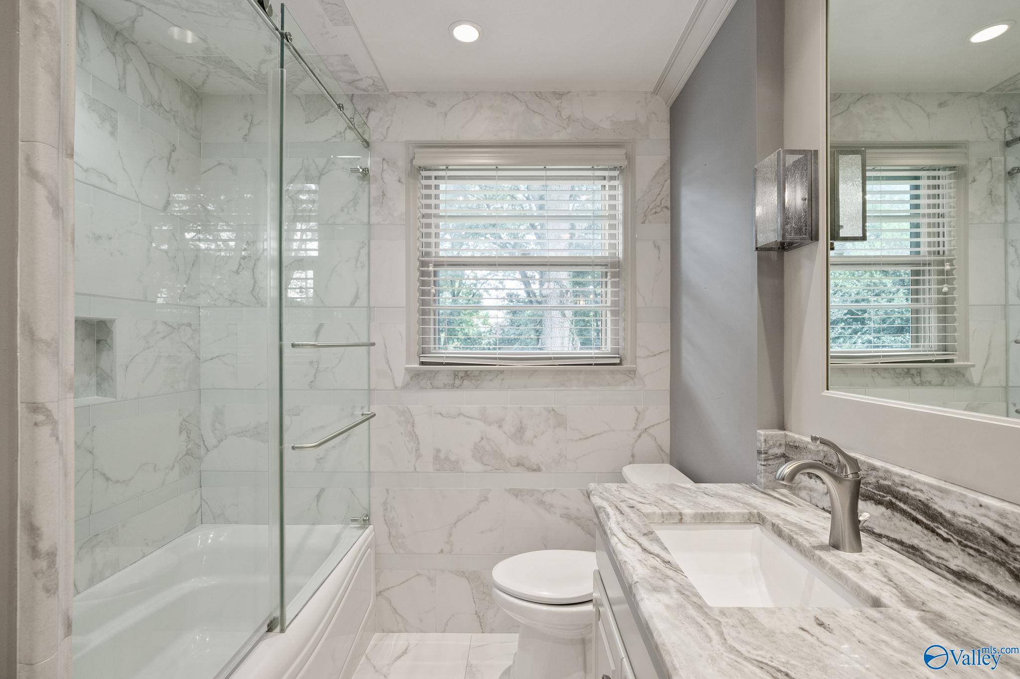 5608 Alta Dena Street SW