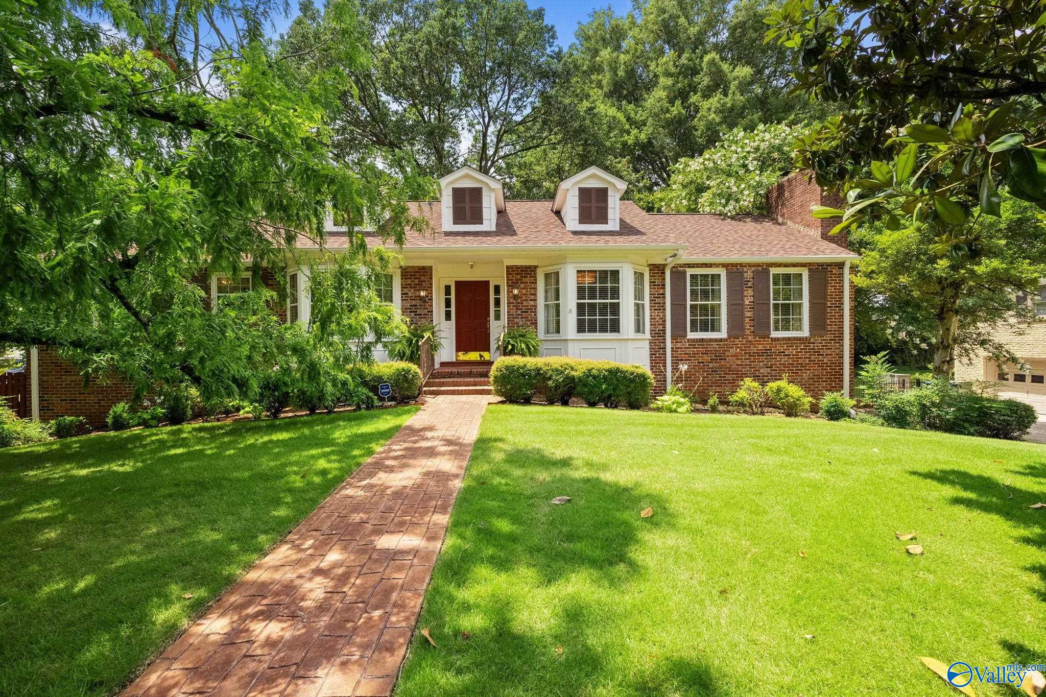 5608 Alta Dena Street SW