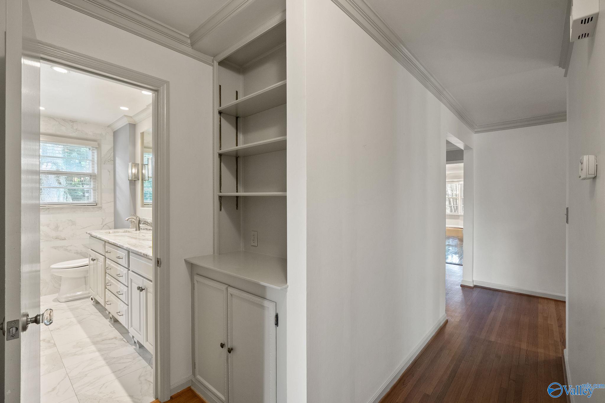 5608 Alta Dena Street SW