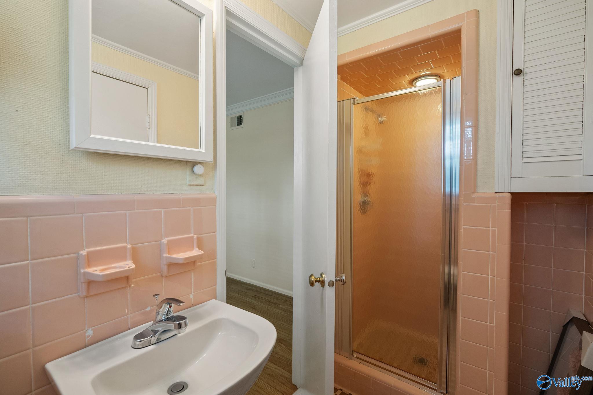 5608 Alta Dena Street SW