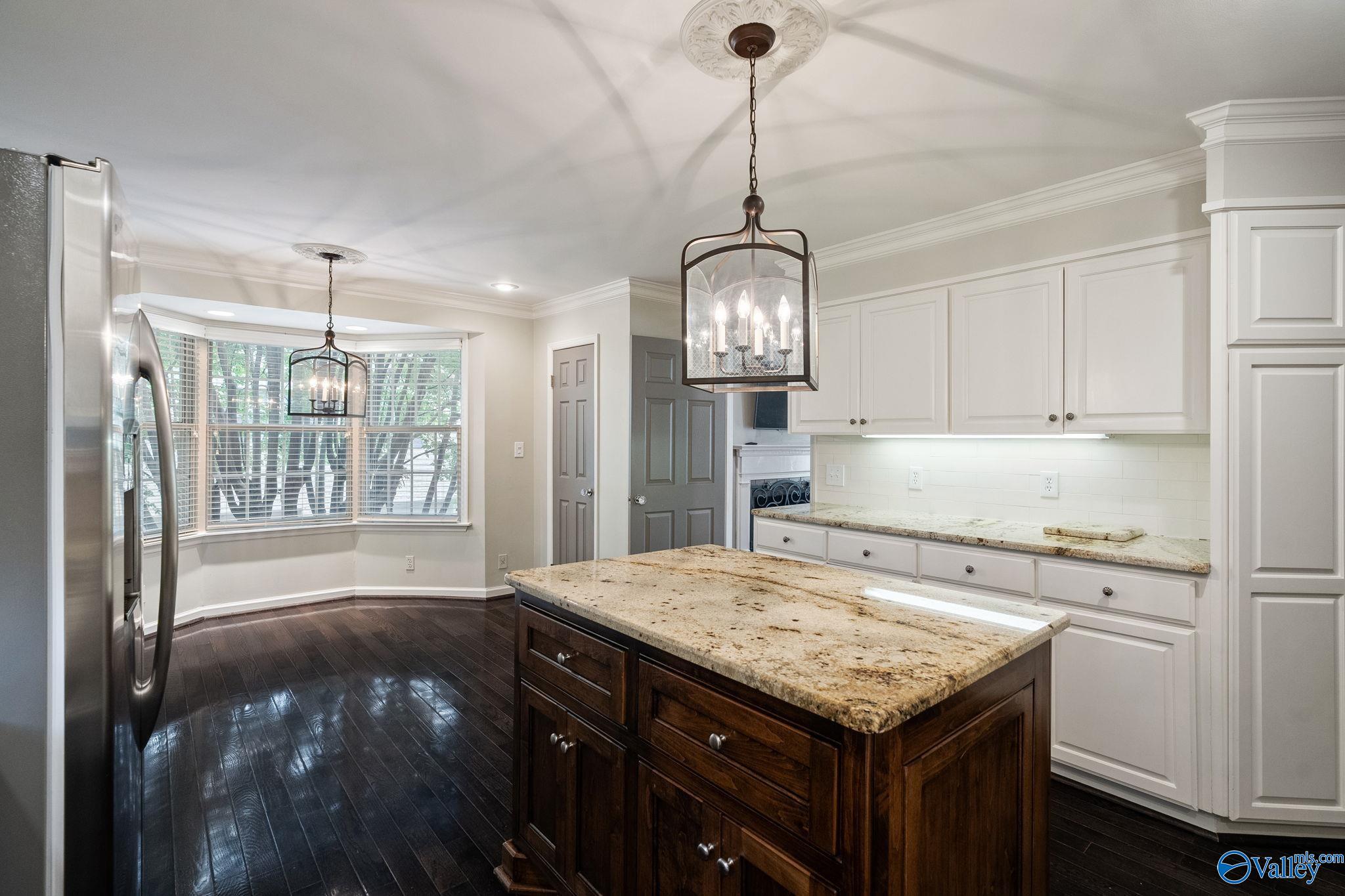 5608 Alta Dena Street SW