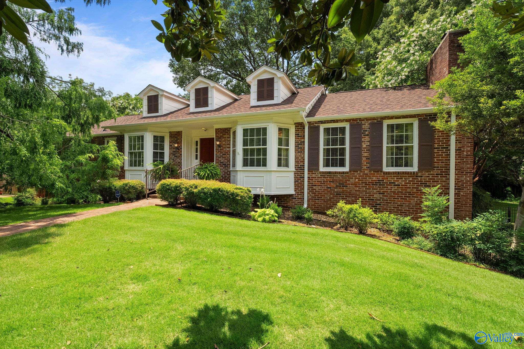 5608 Alta Dena Street SW