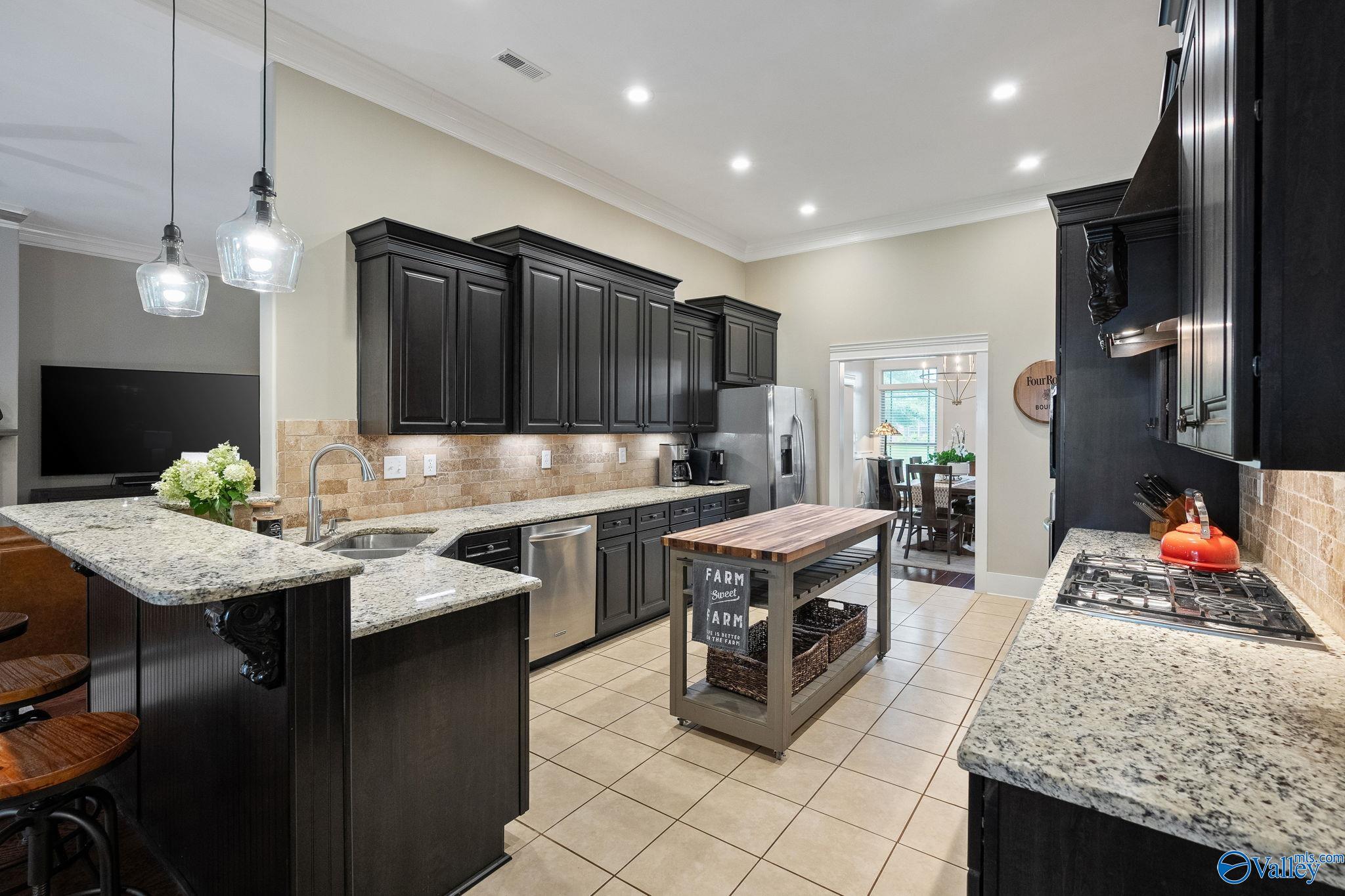 64 Walnut Cove Boulevard