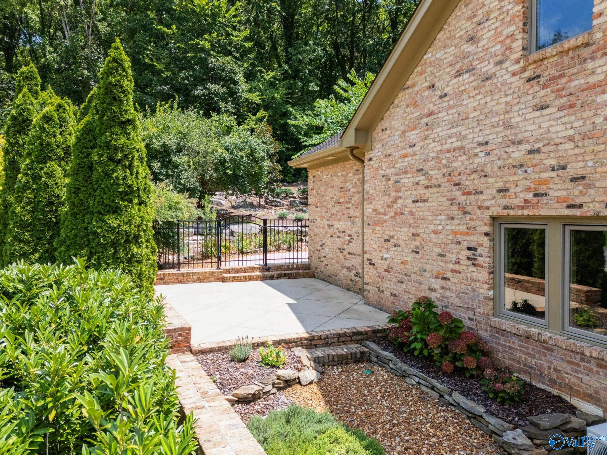 2201 Lytle Street SE