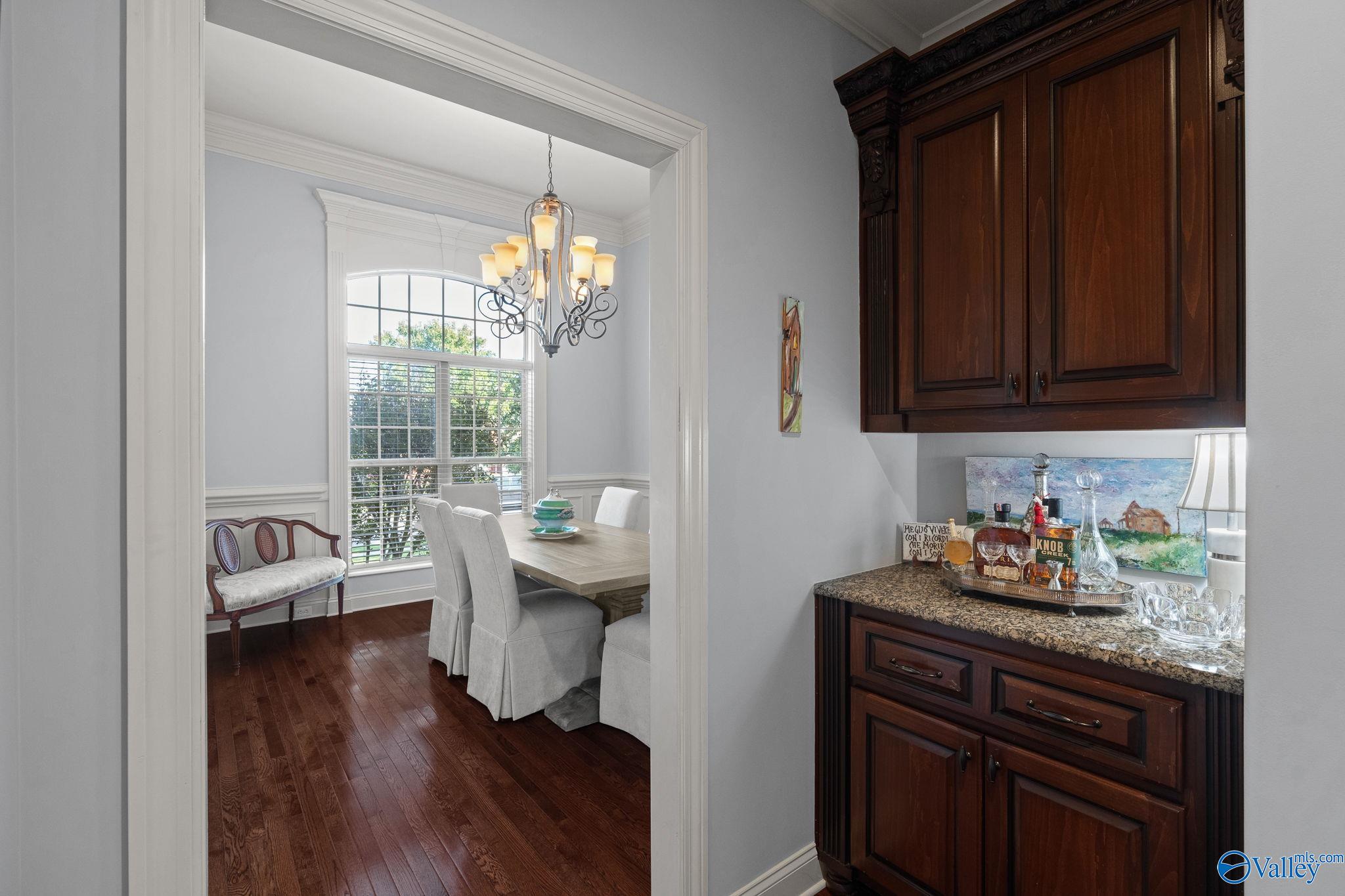 6713 Mountain Ledge Drive