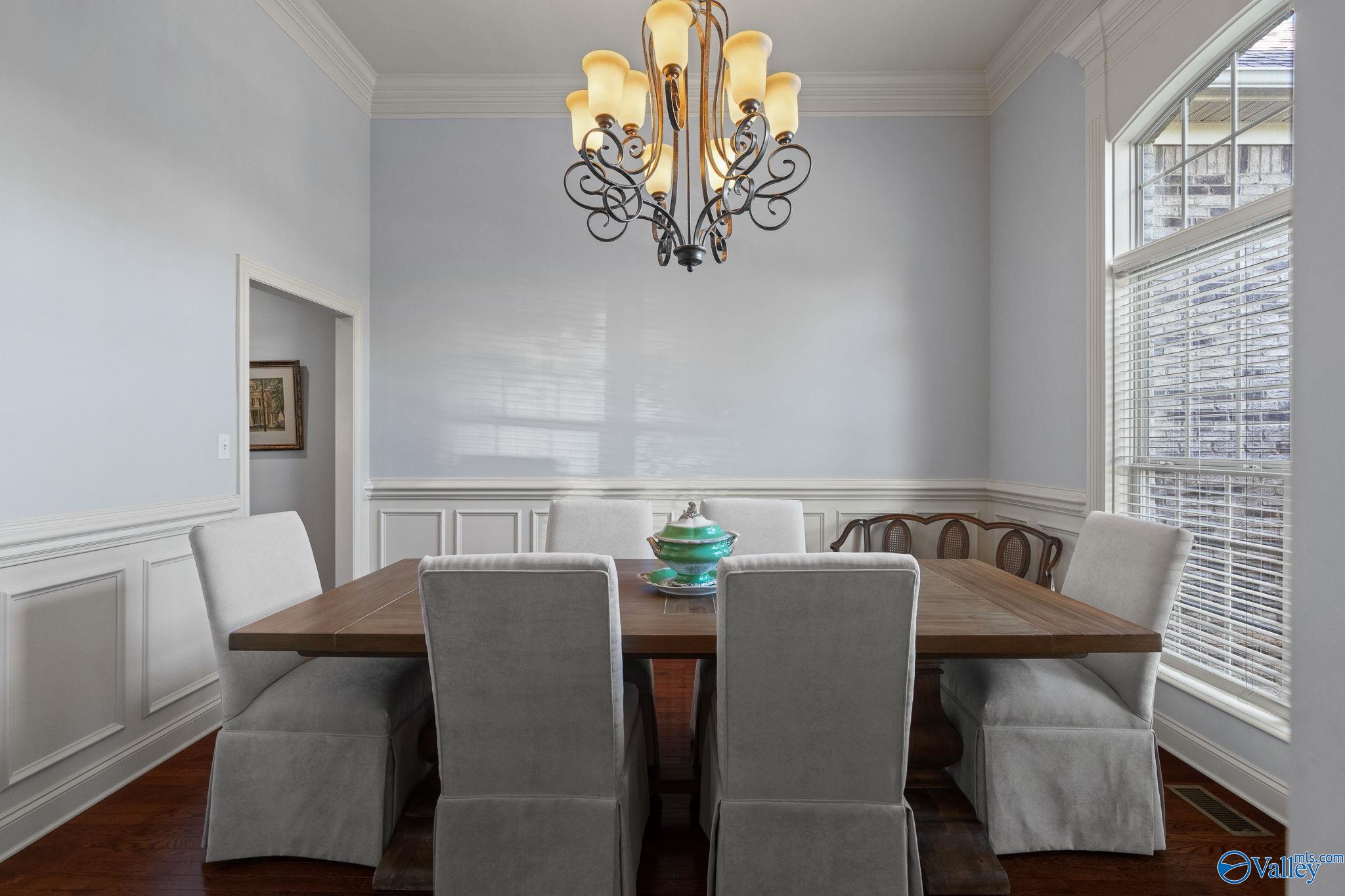 6713 Mountain Ledge Drive