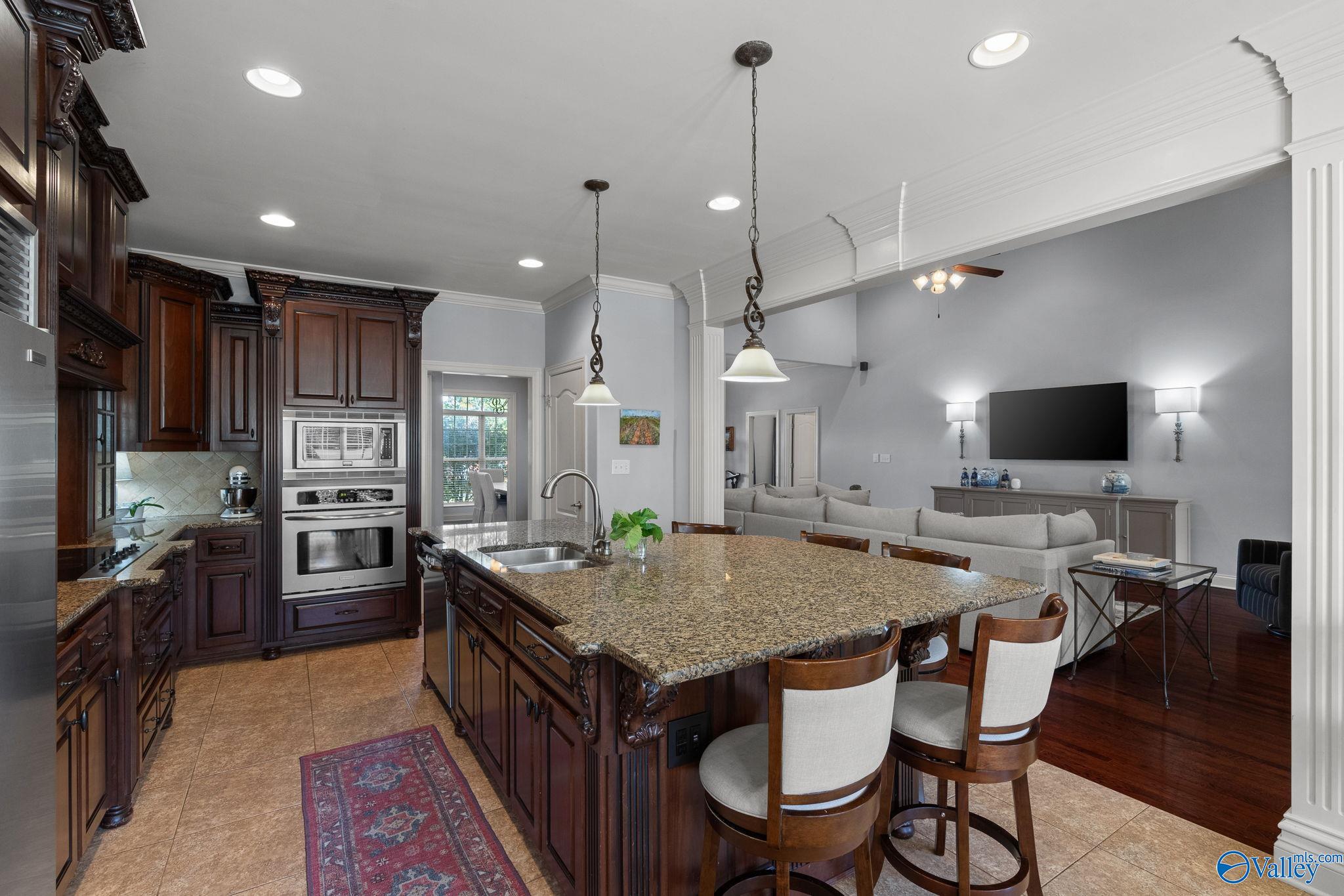 6713 Mountain Ledge Drive