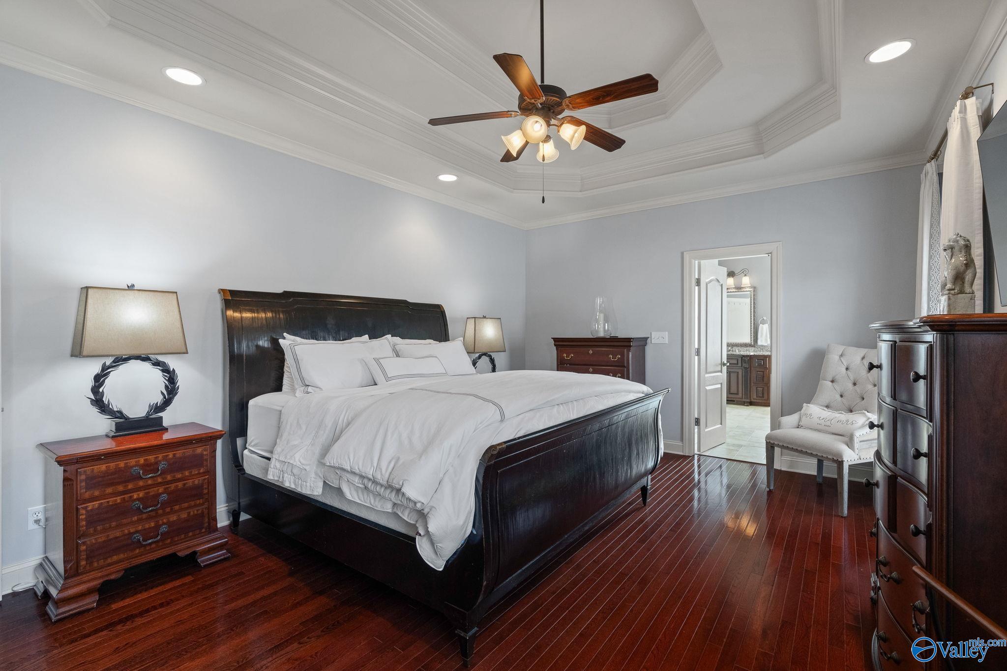 6713 Mountain Ledge Drive