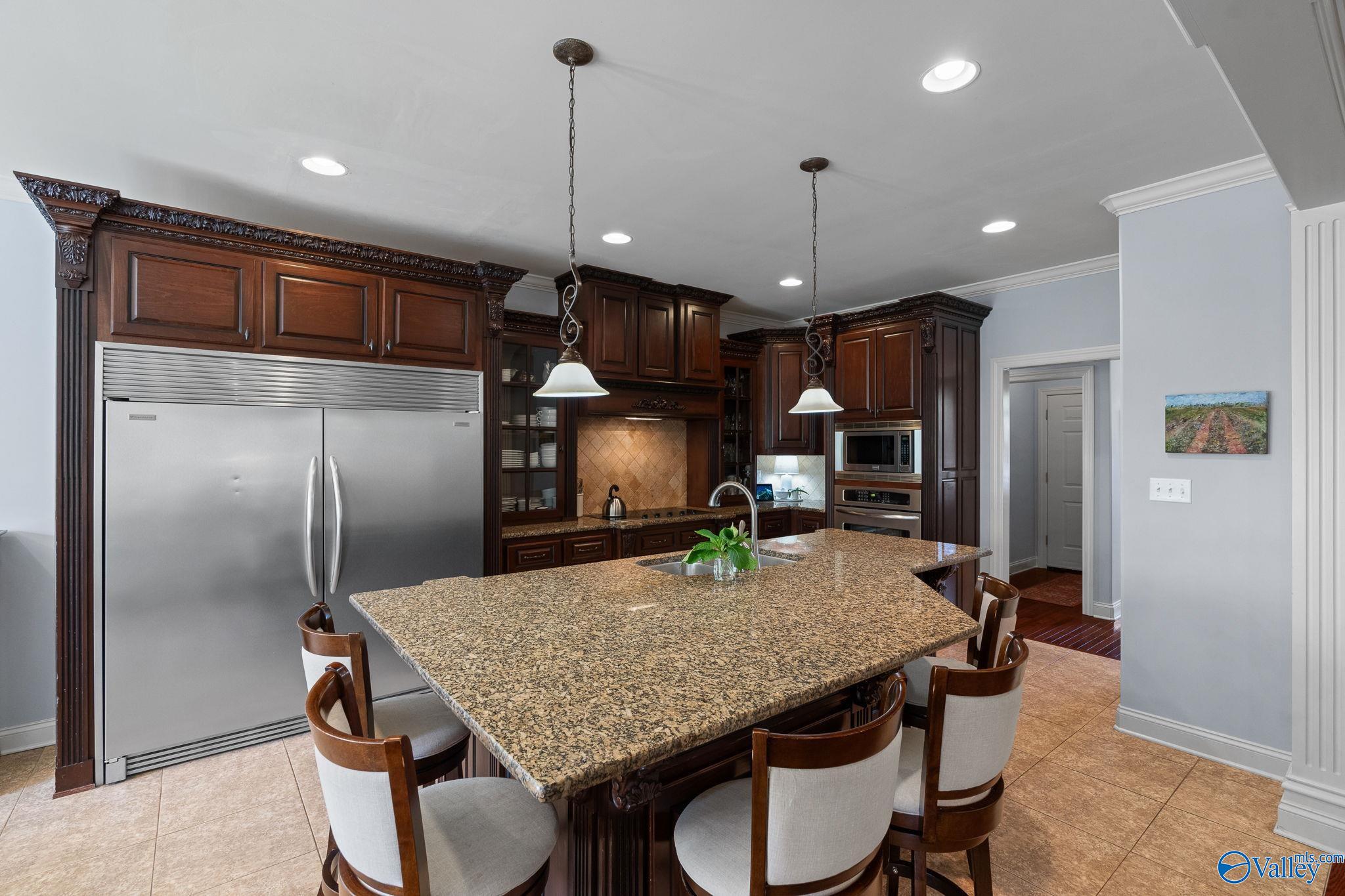 6713 Mountain Ledge Drive