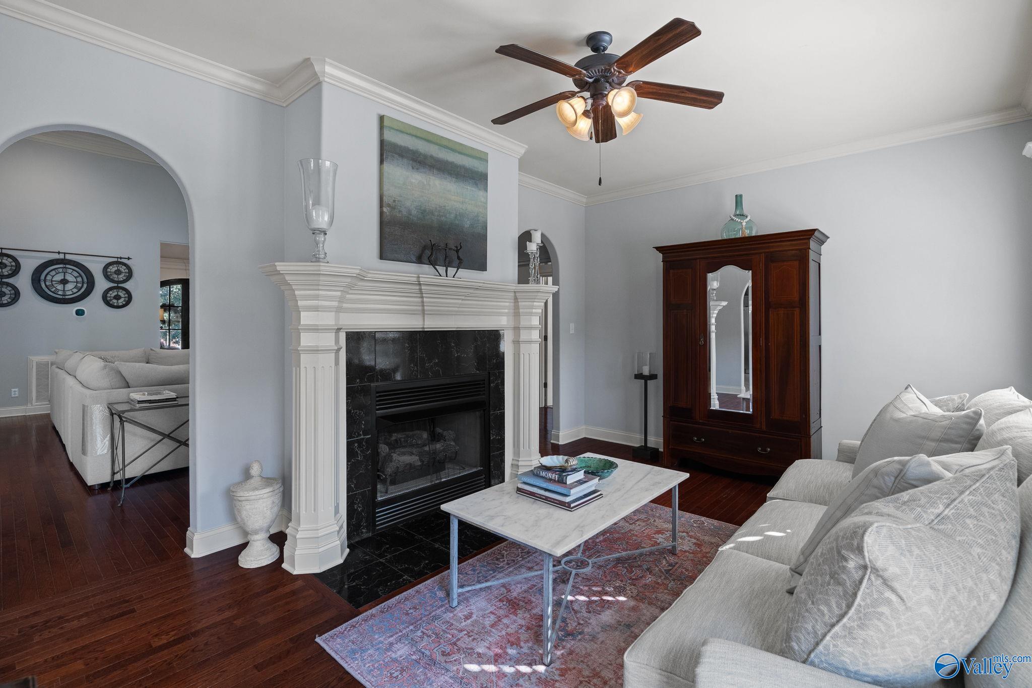 6713 Mountain Ledge Drive