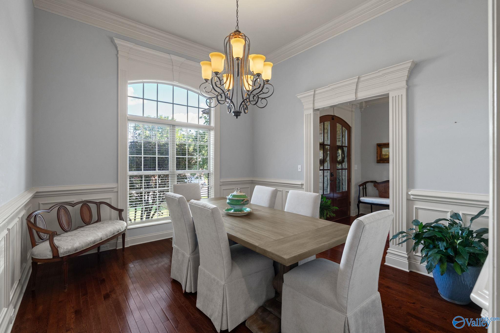 6713 Mountain Ledge Drive