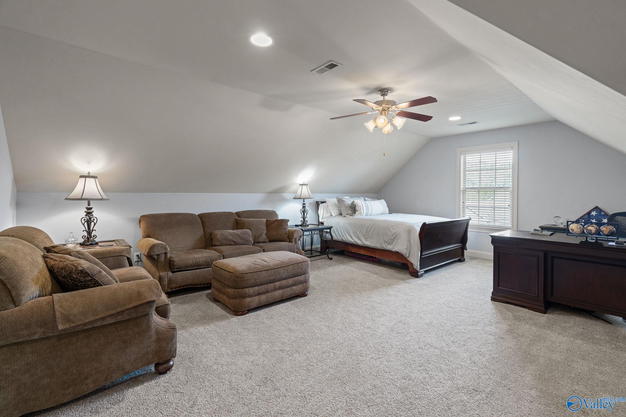 6713 Mountain Ledge Drive