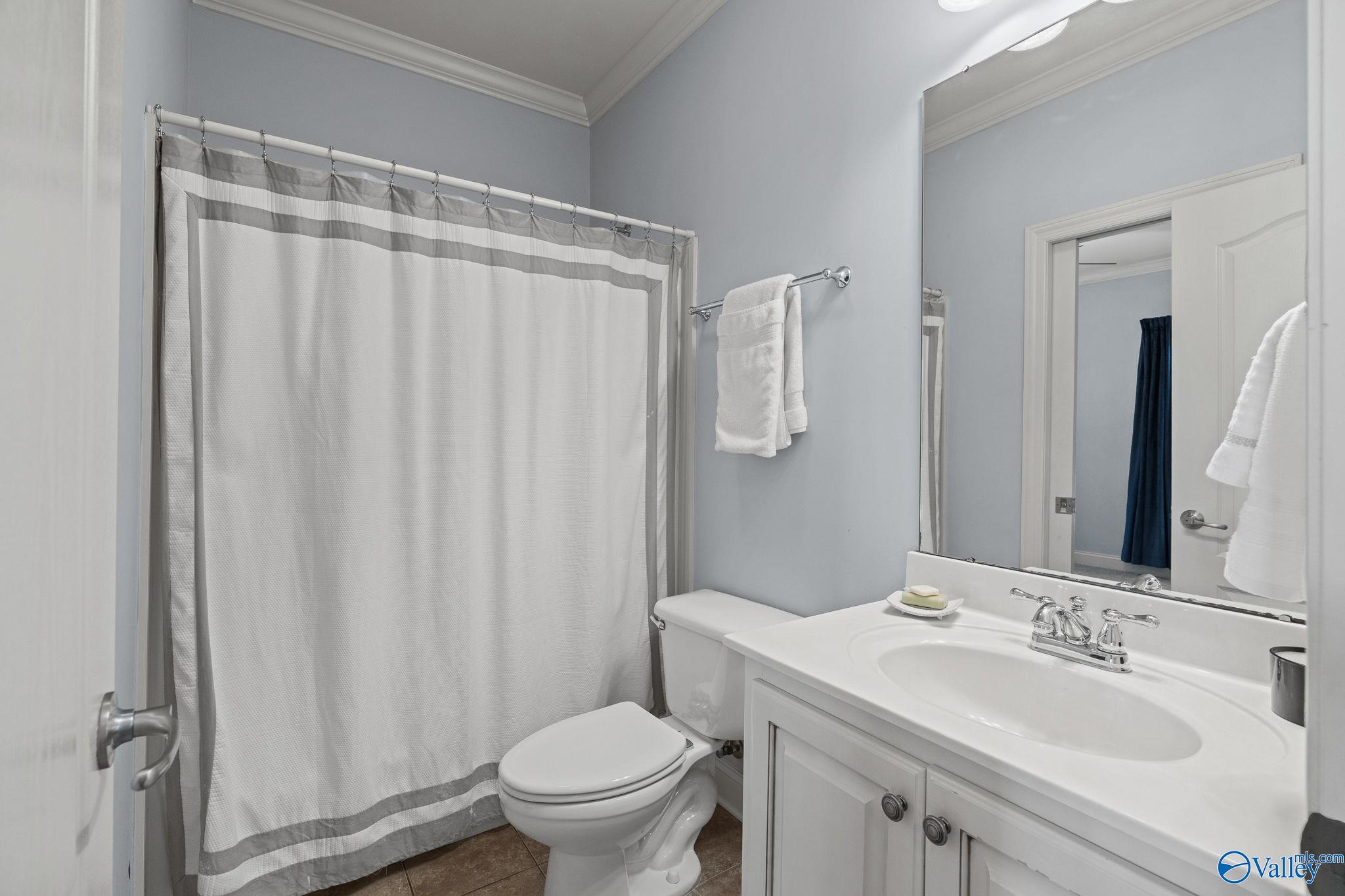 6713 Mountain Ledge Drive