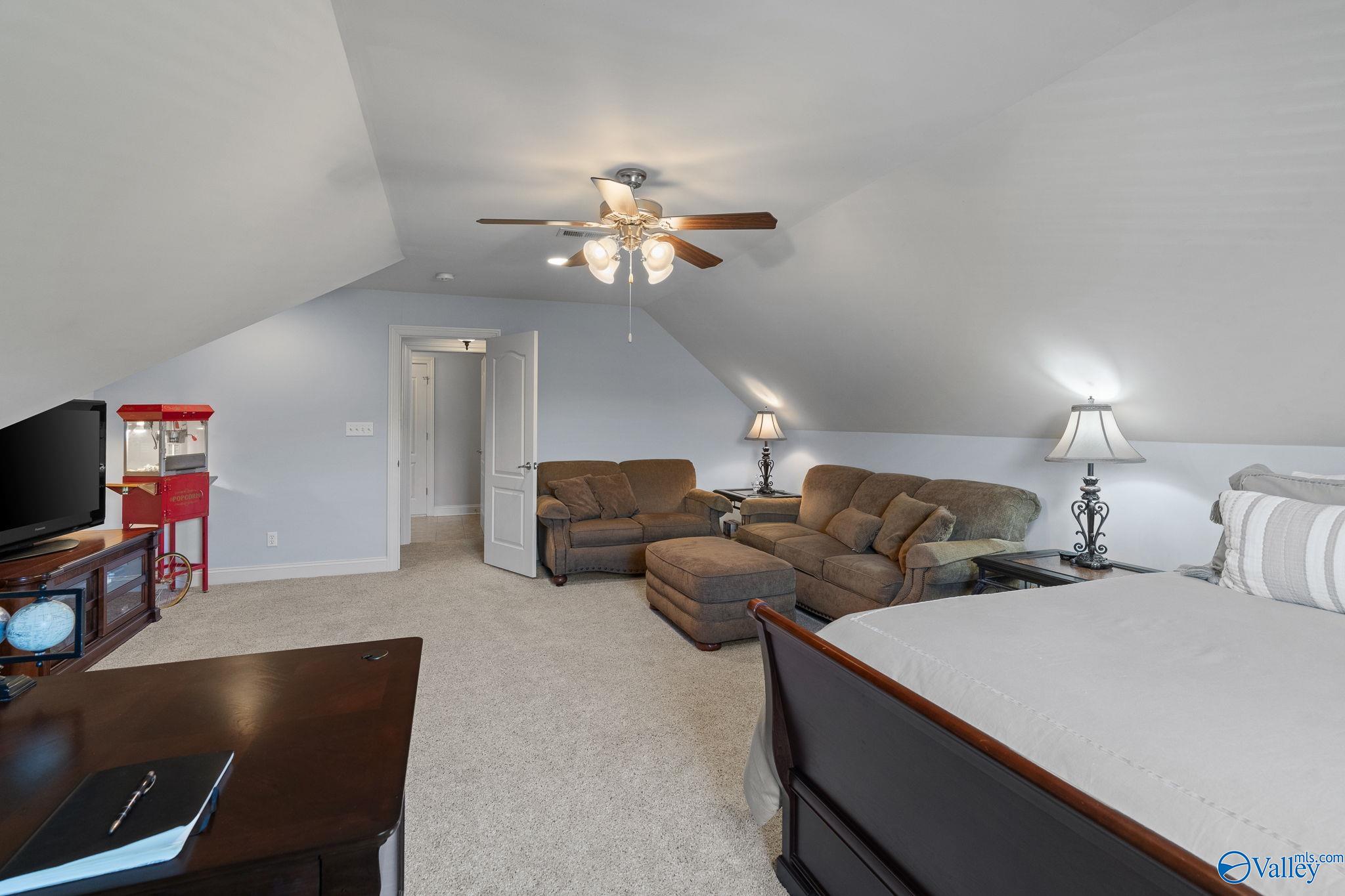 6713 Mountain Ledge Drive