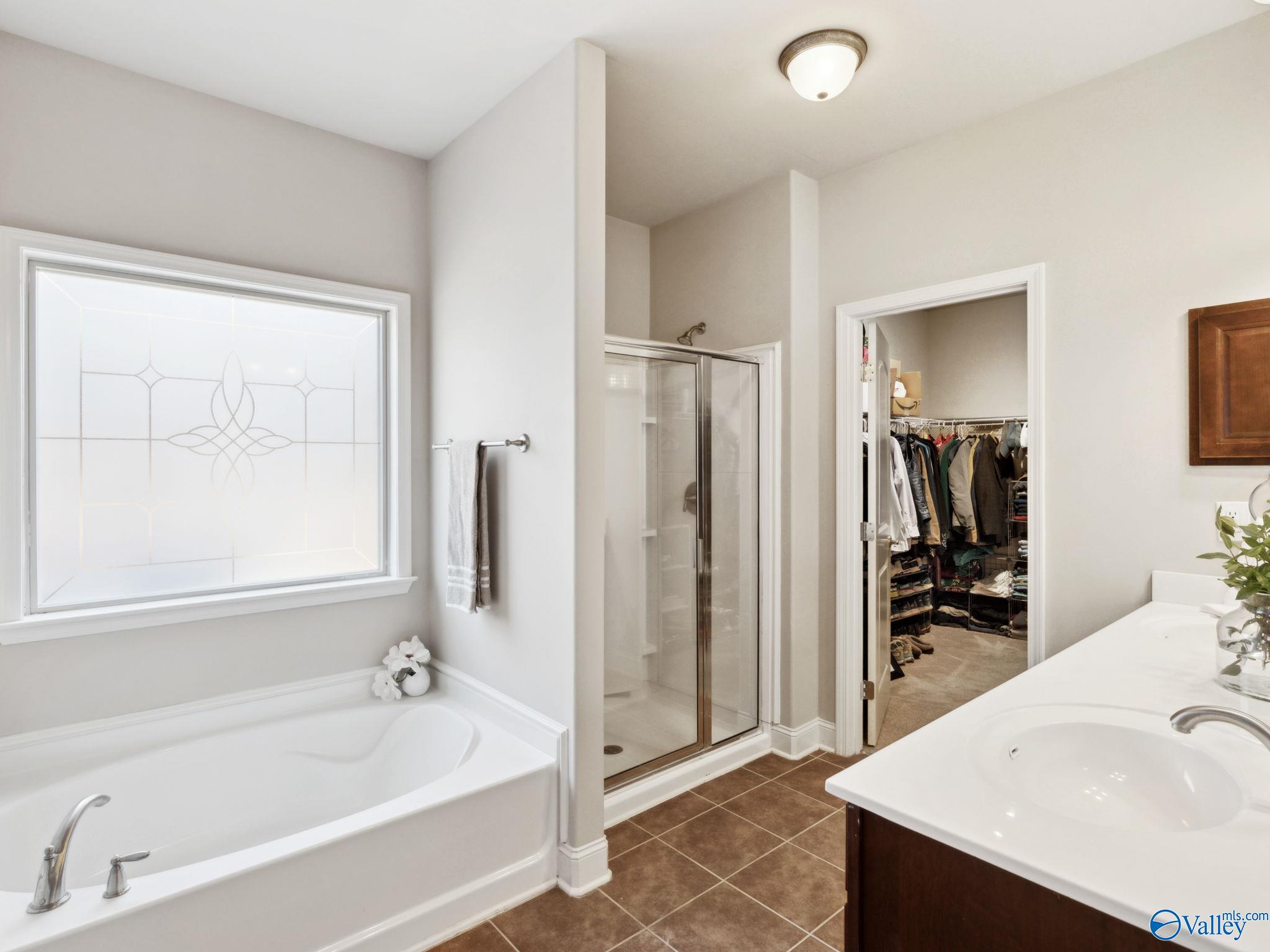 2948 Pasture View Lane