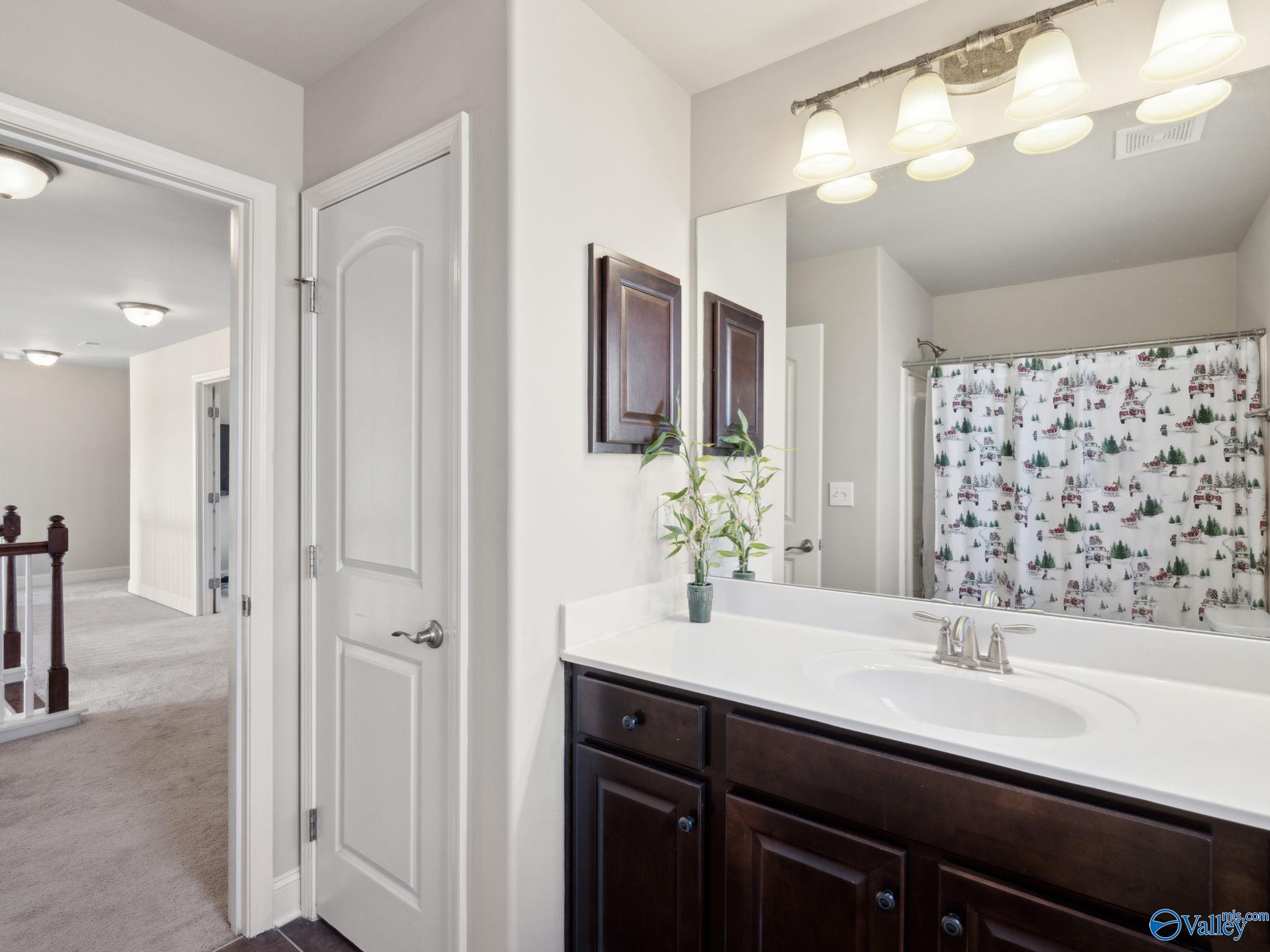 2948 Pasture View Lane