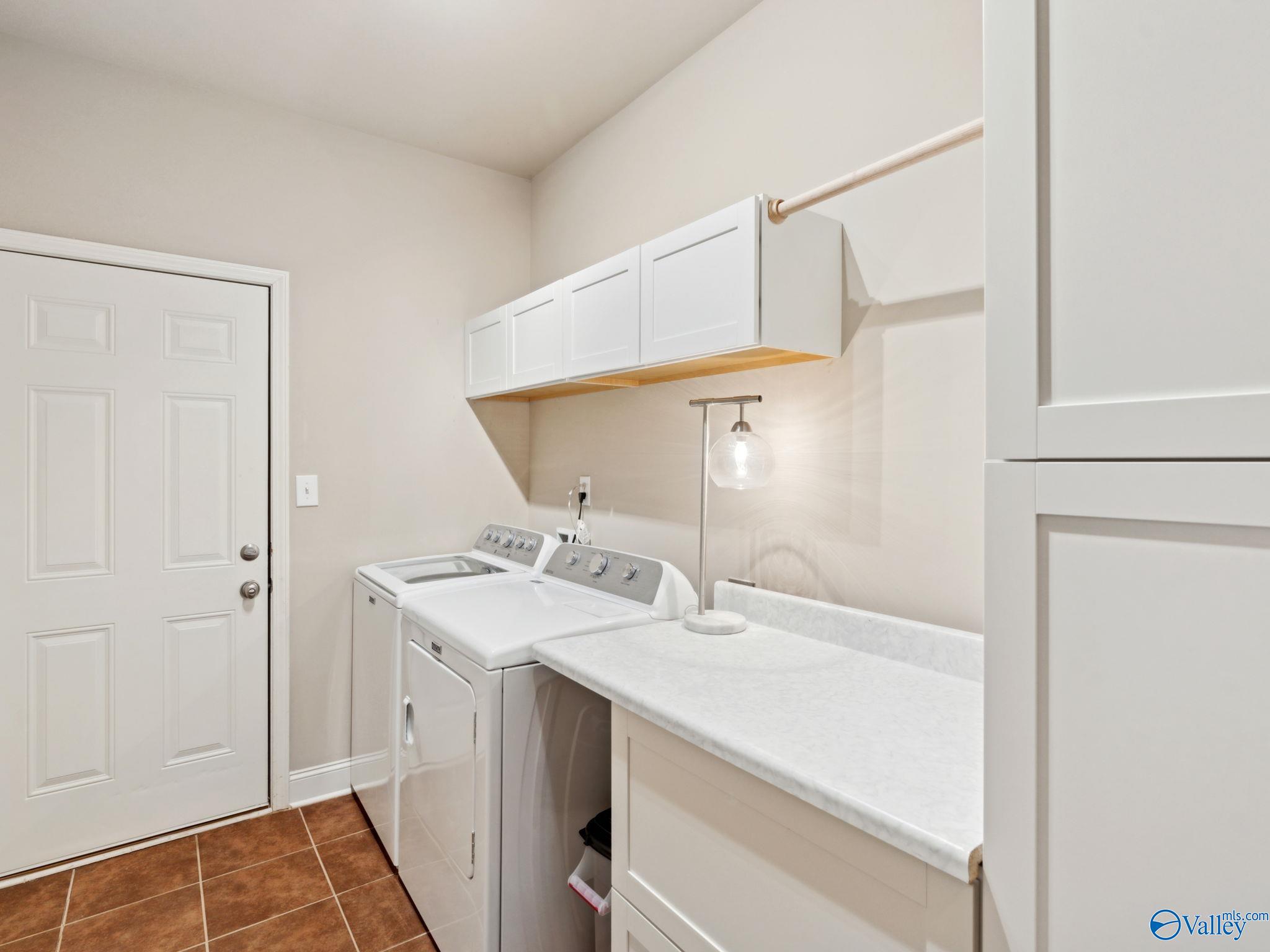 2948 Pasture View Lane