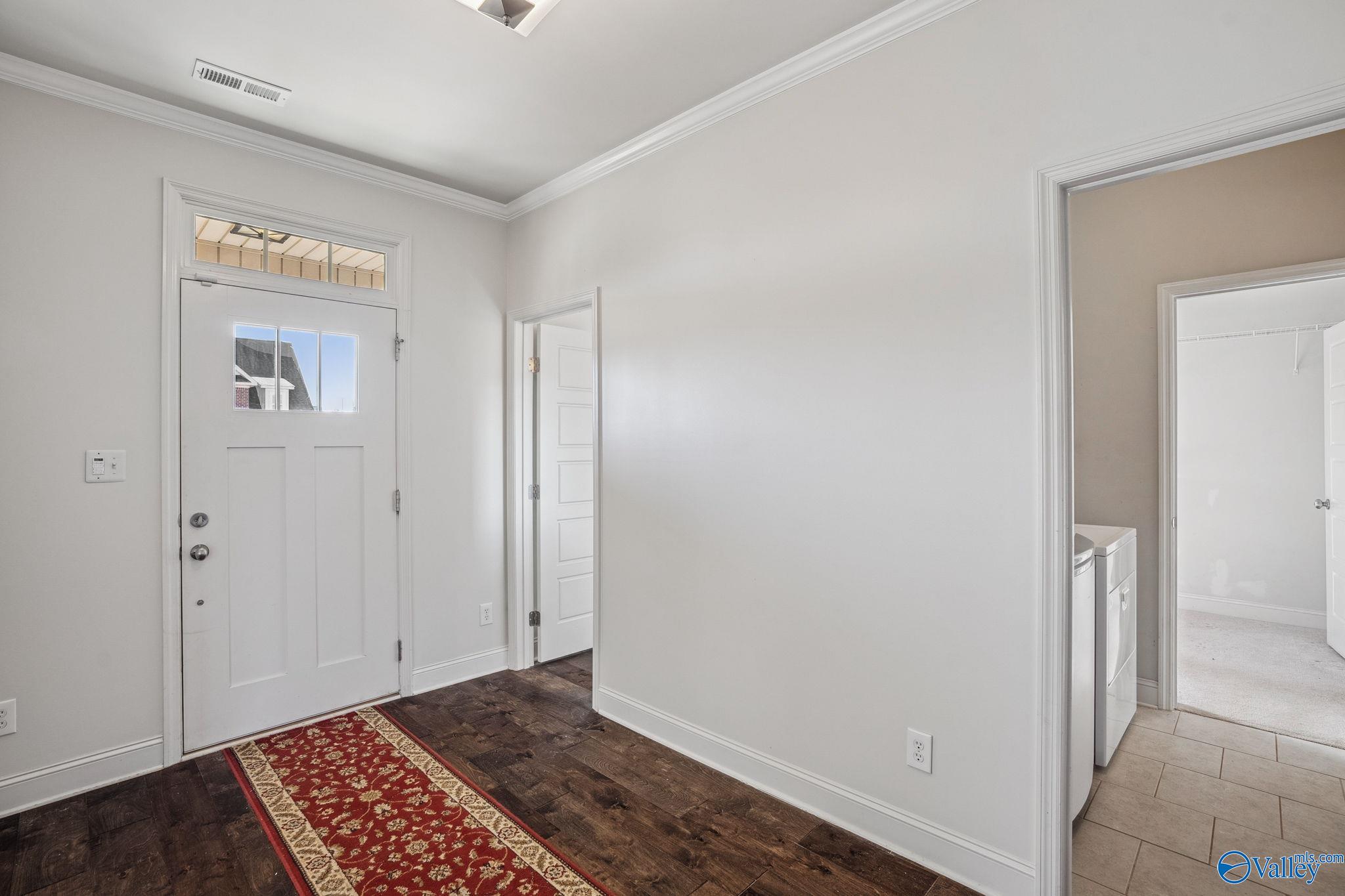 6403 Lincoln Park Place