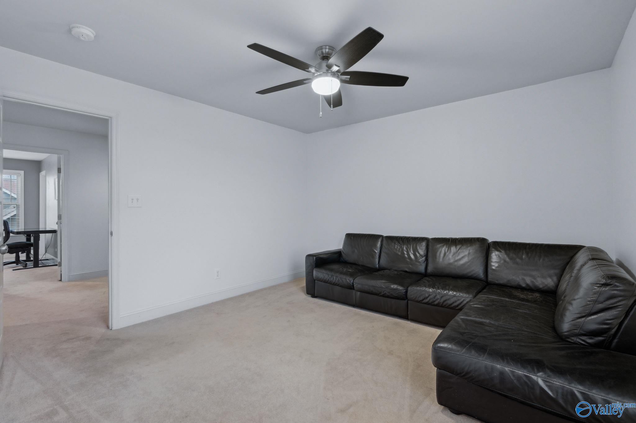 6403 Lincoln Park Place