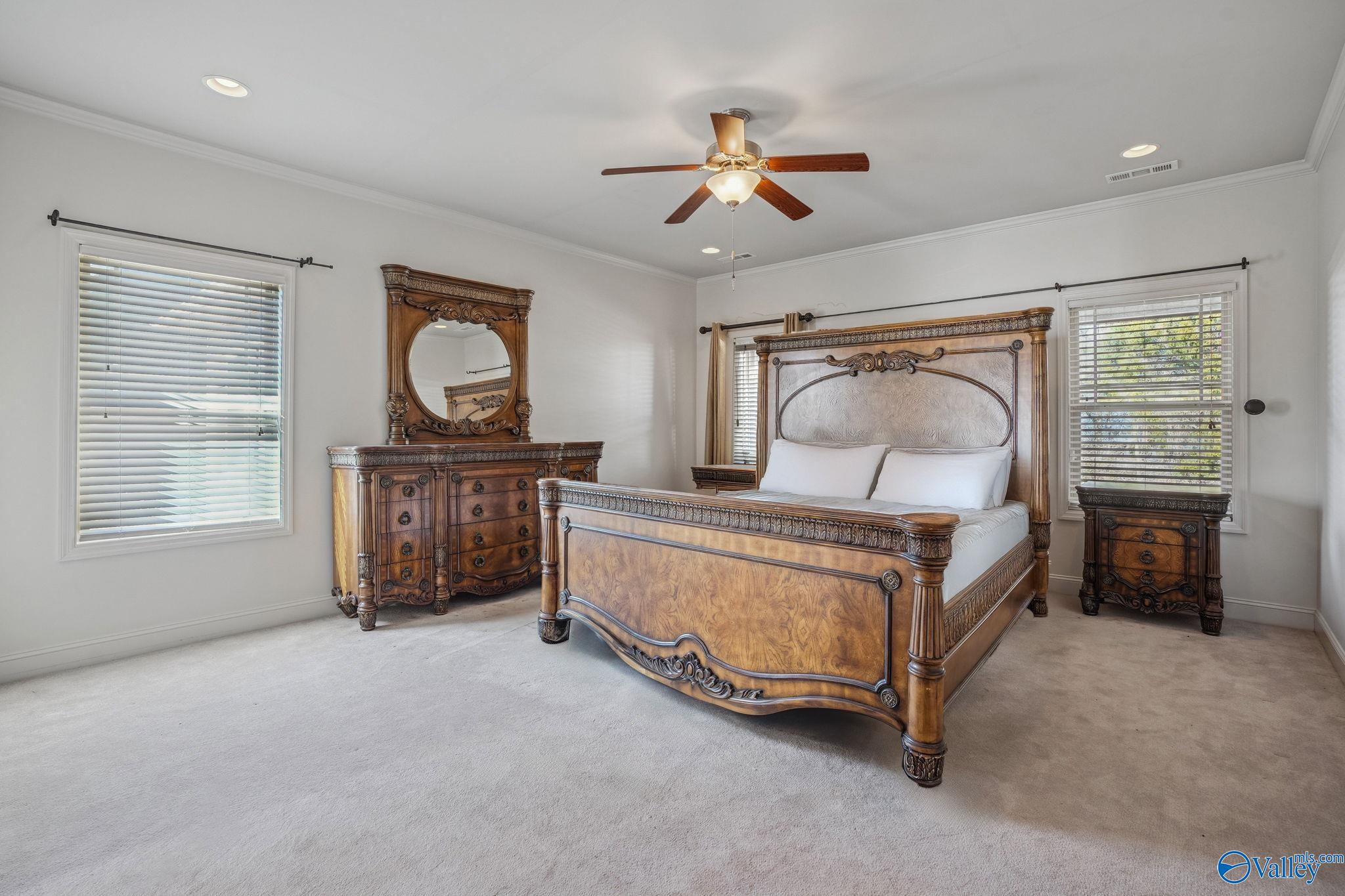 6403 Lincoln Park Place