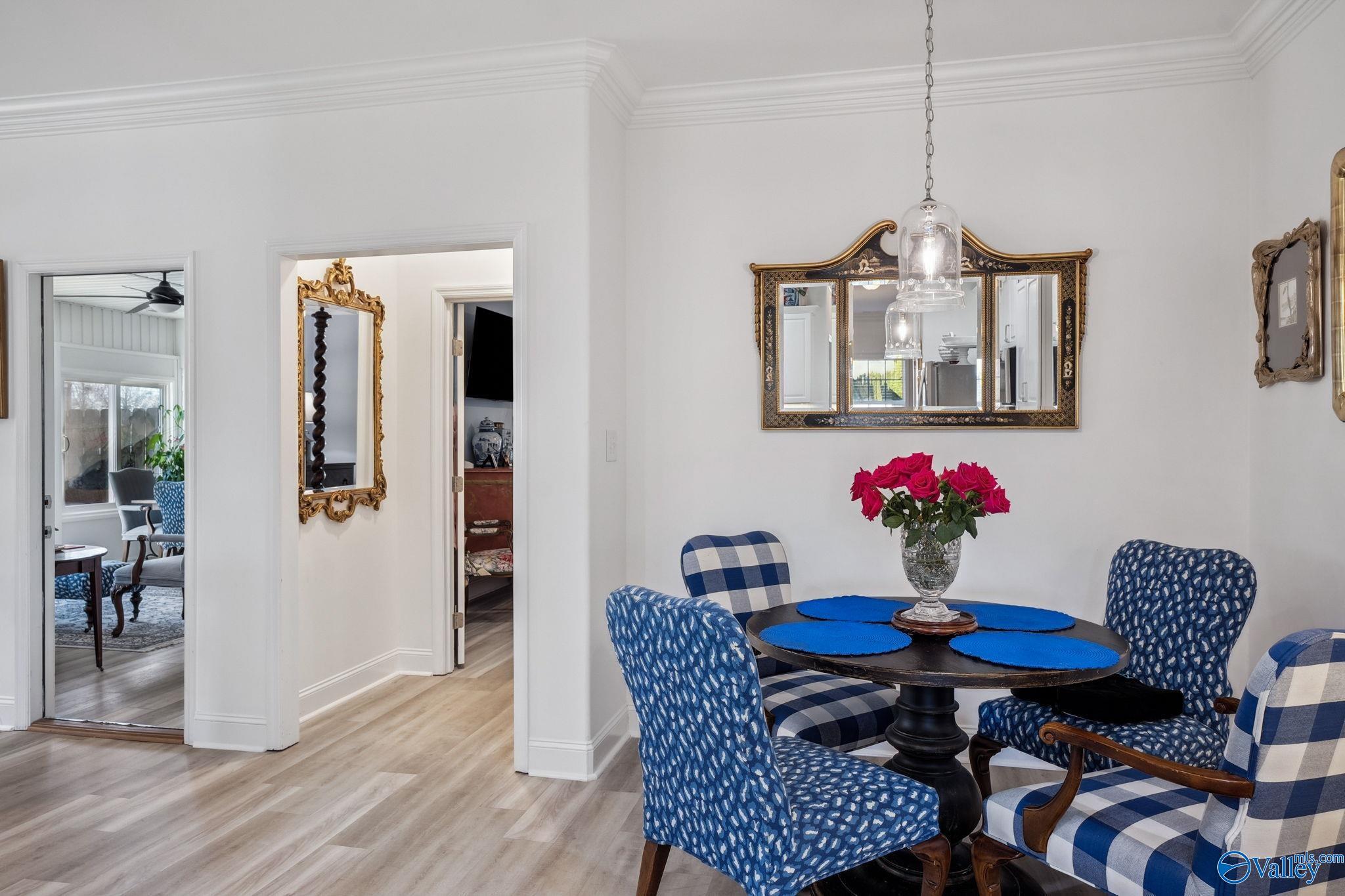 130 Moore Farm Circle NW