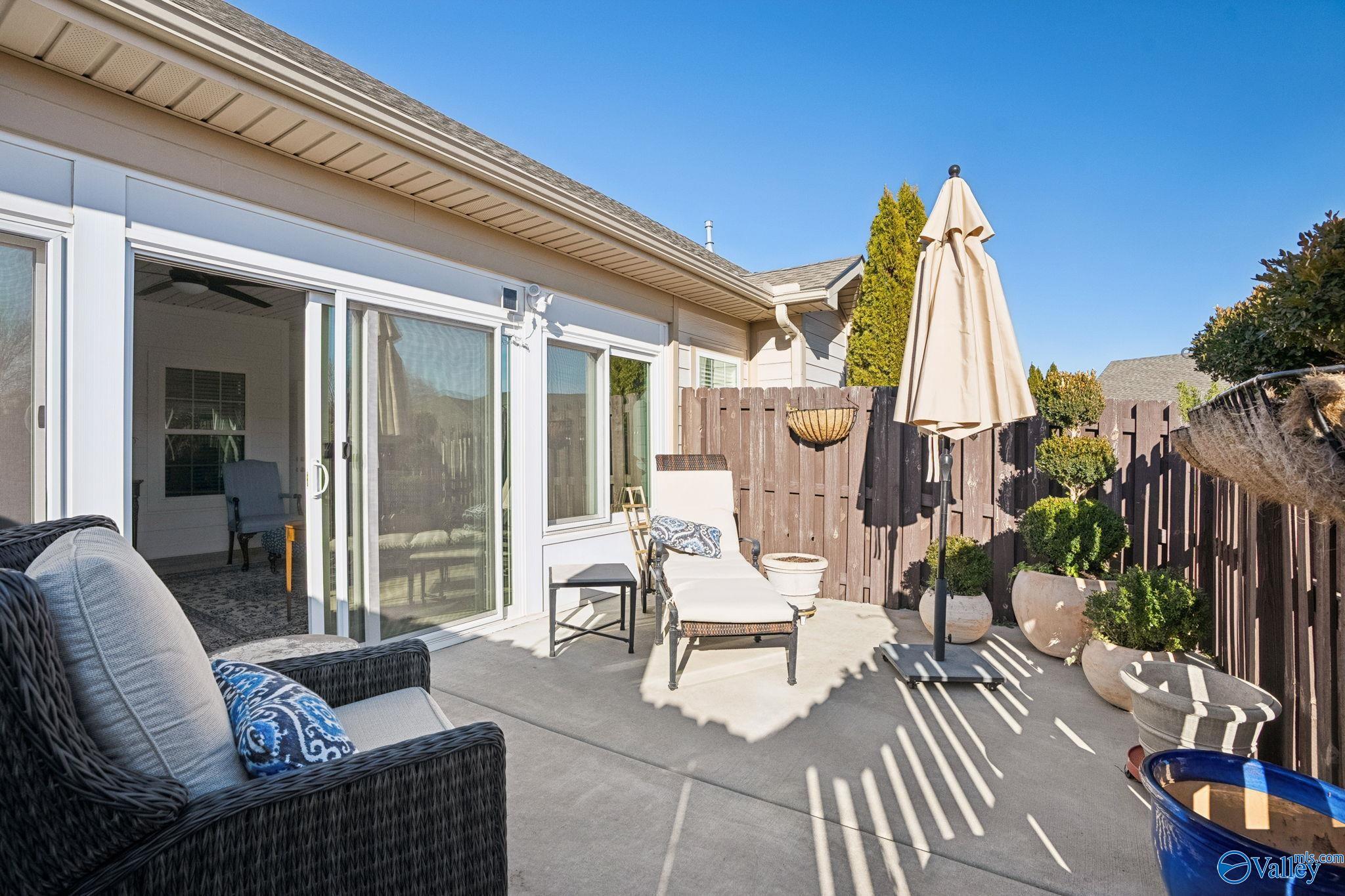 130 Moore Farm Circle NW