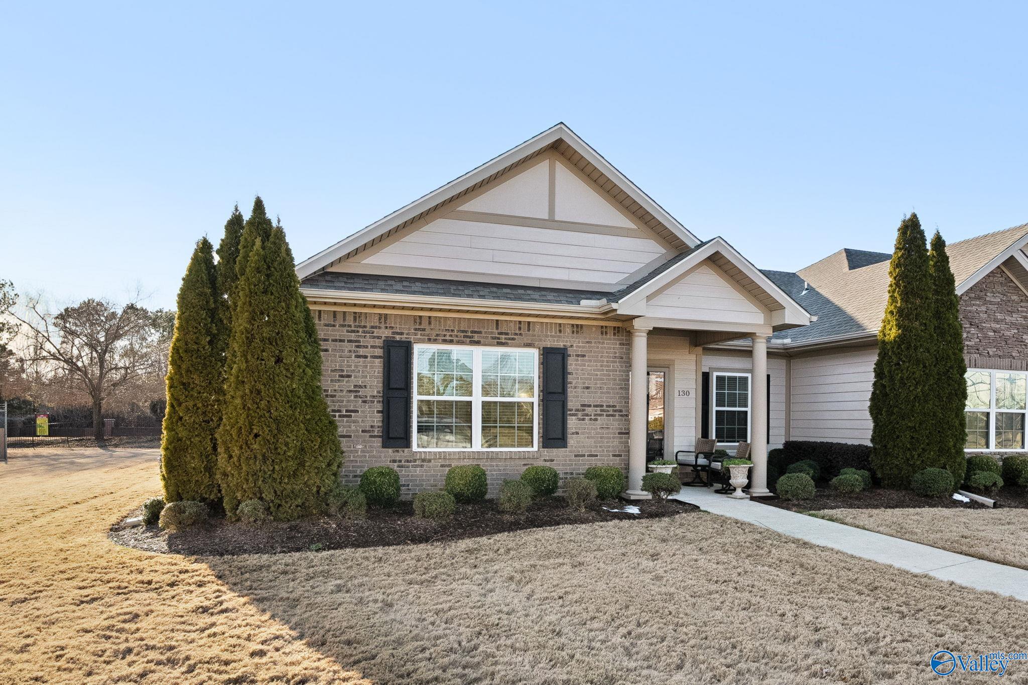 130 Moore Farm Circle NW