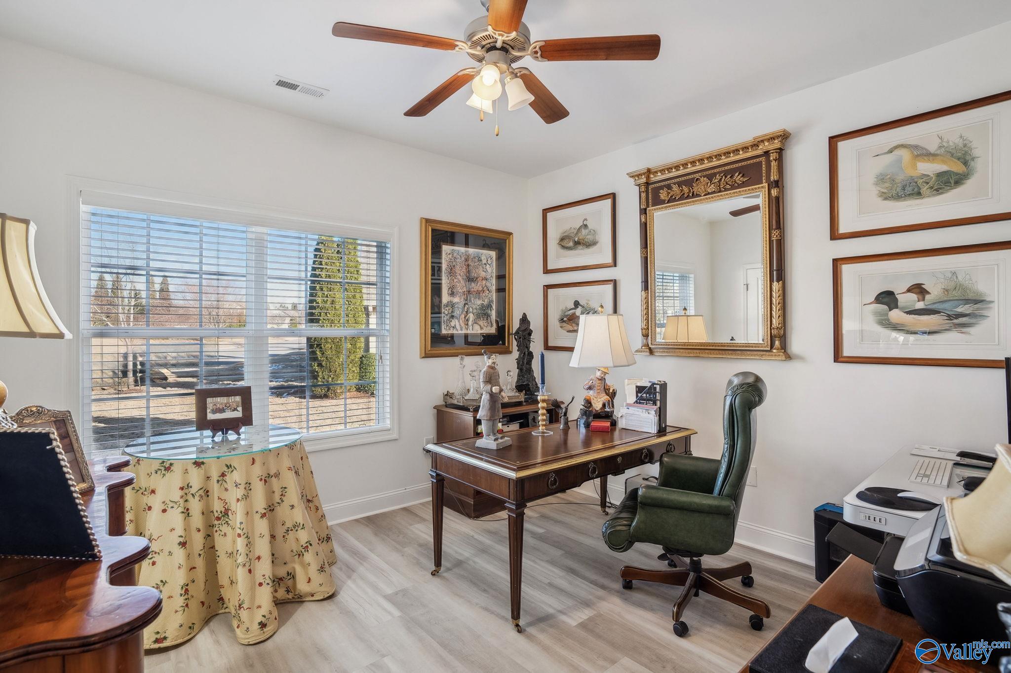 130 Moore Farm Circle NW