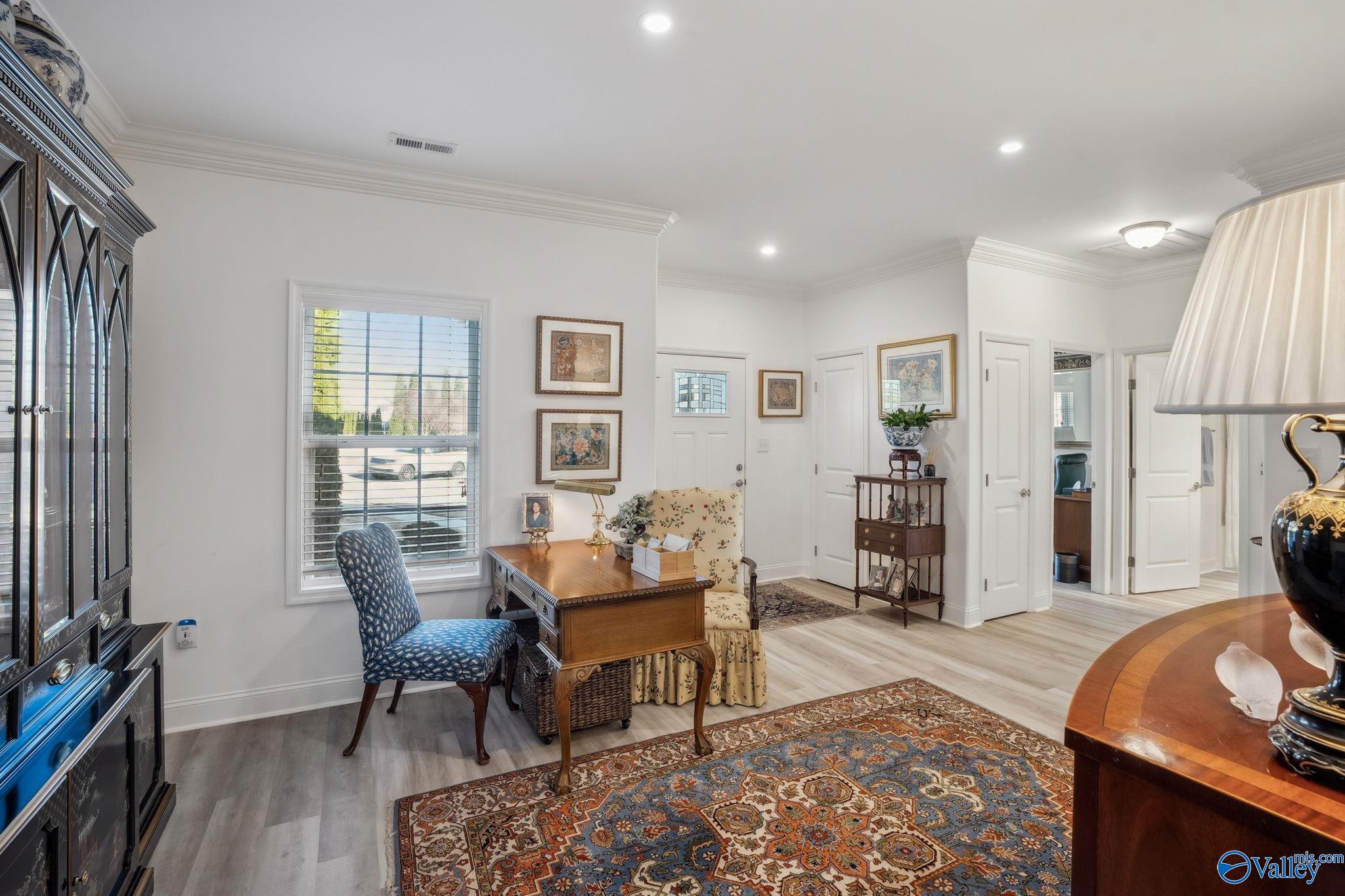 130 Moore Farm Circle NW