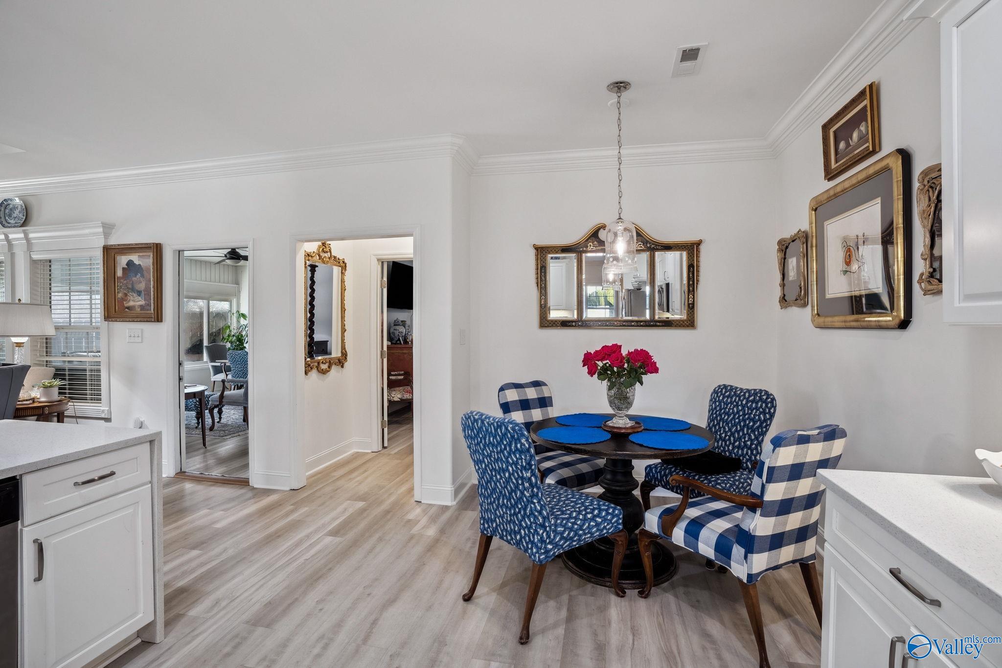 130 Moore Farm Circle NW