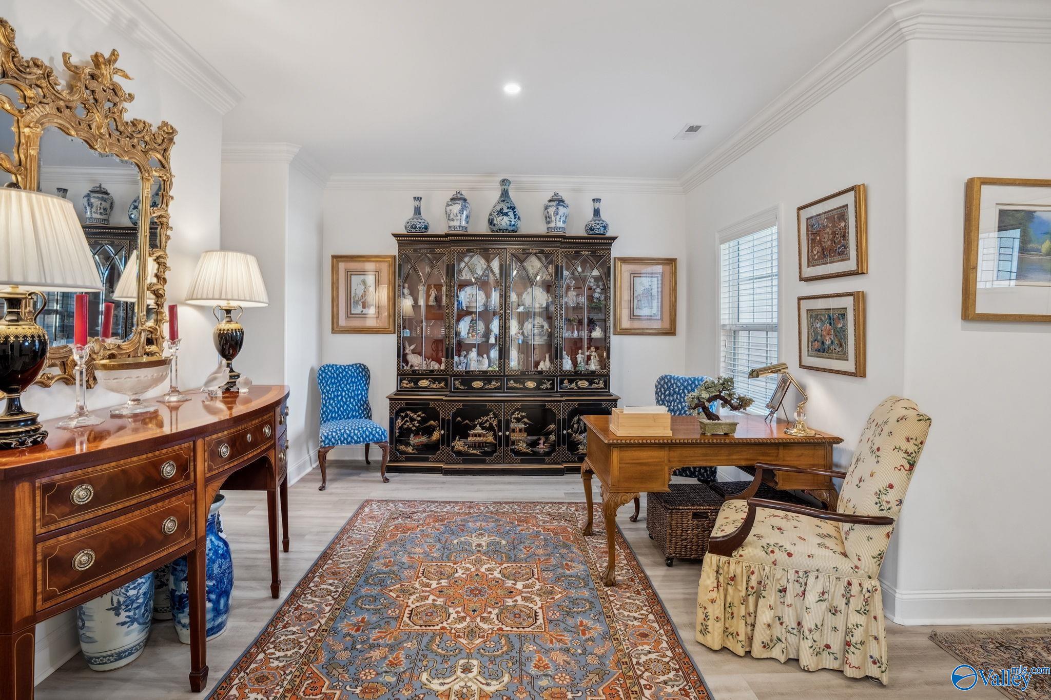 130 Moore Farm Circle NW