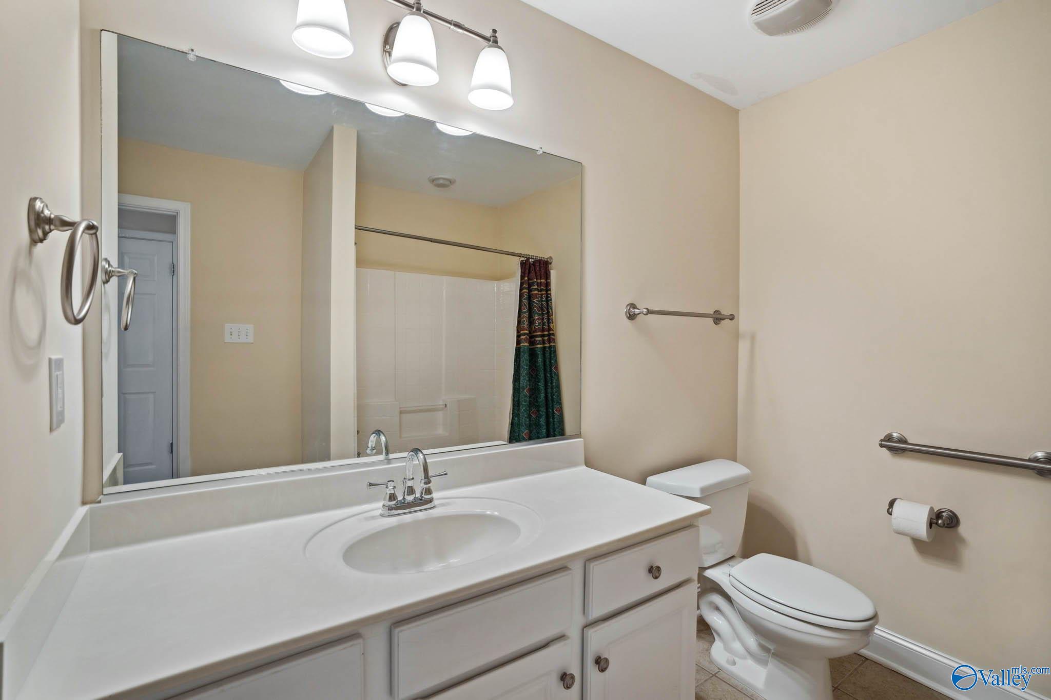 66 Laurel Lane # 602