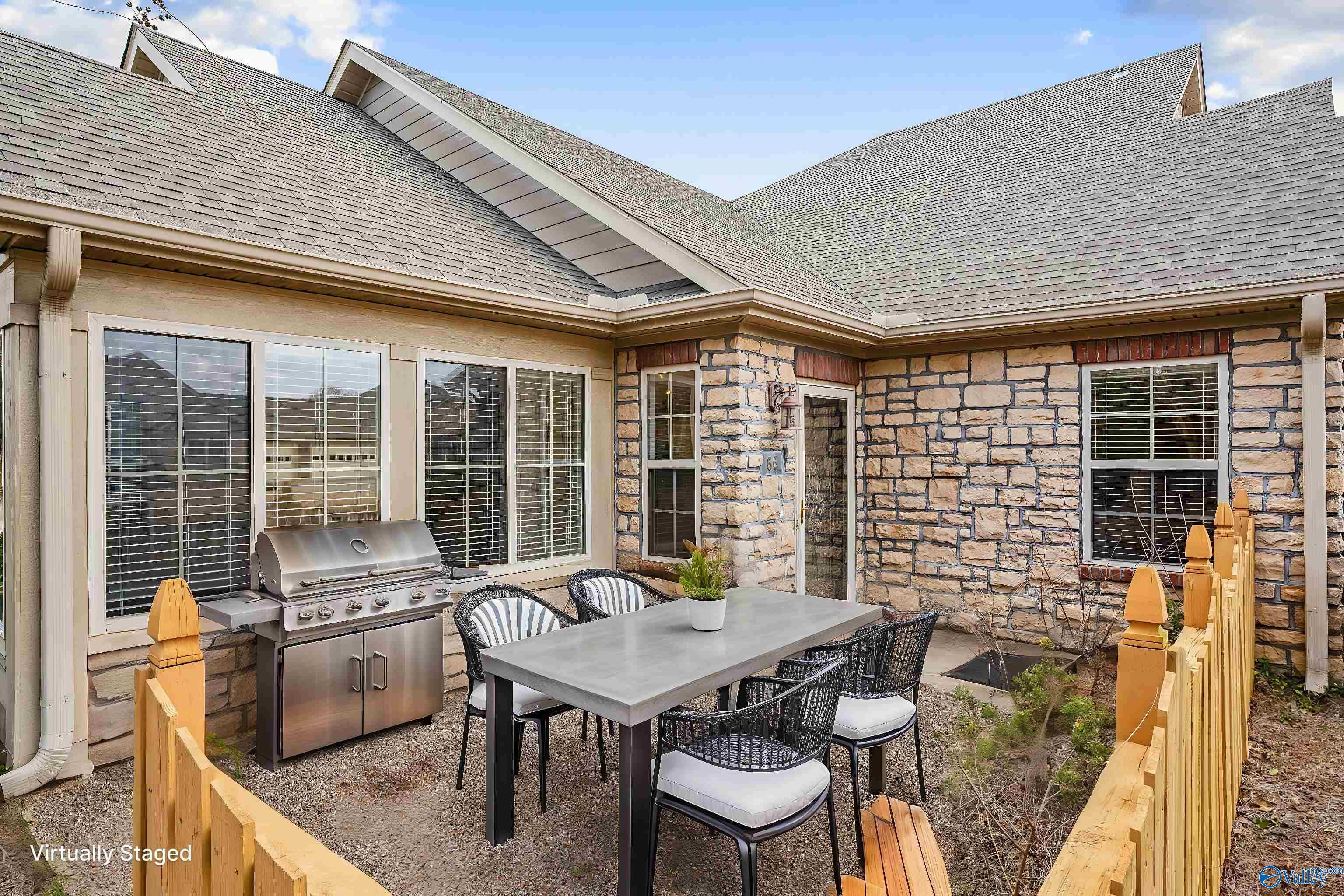 66 Laurel Lane # 602