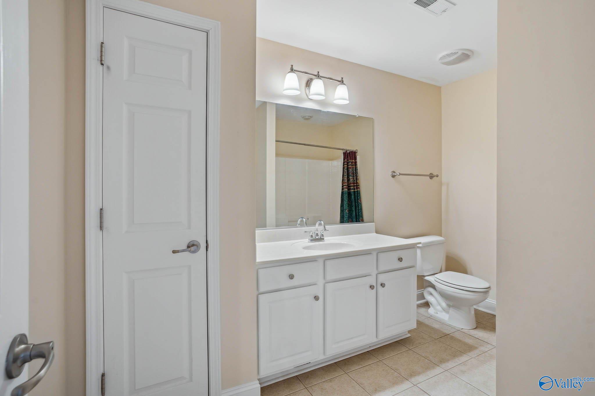 66 Laurel Lane # 602