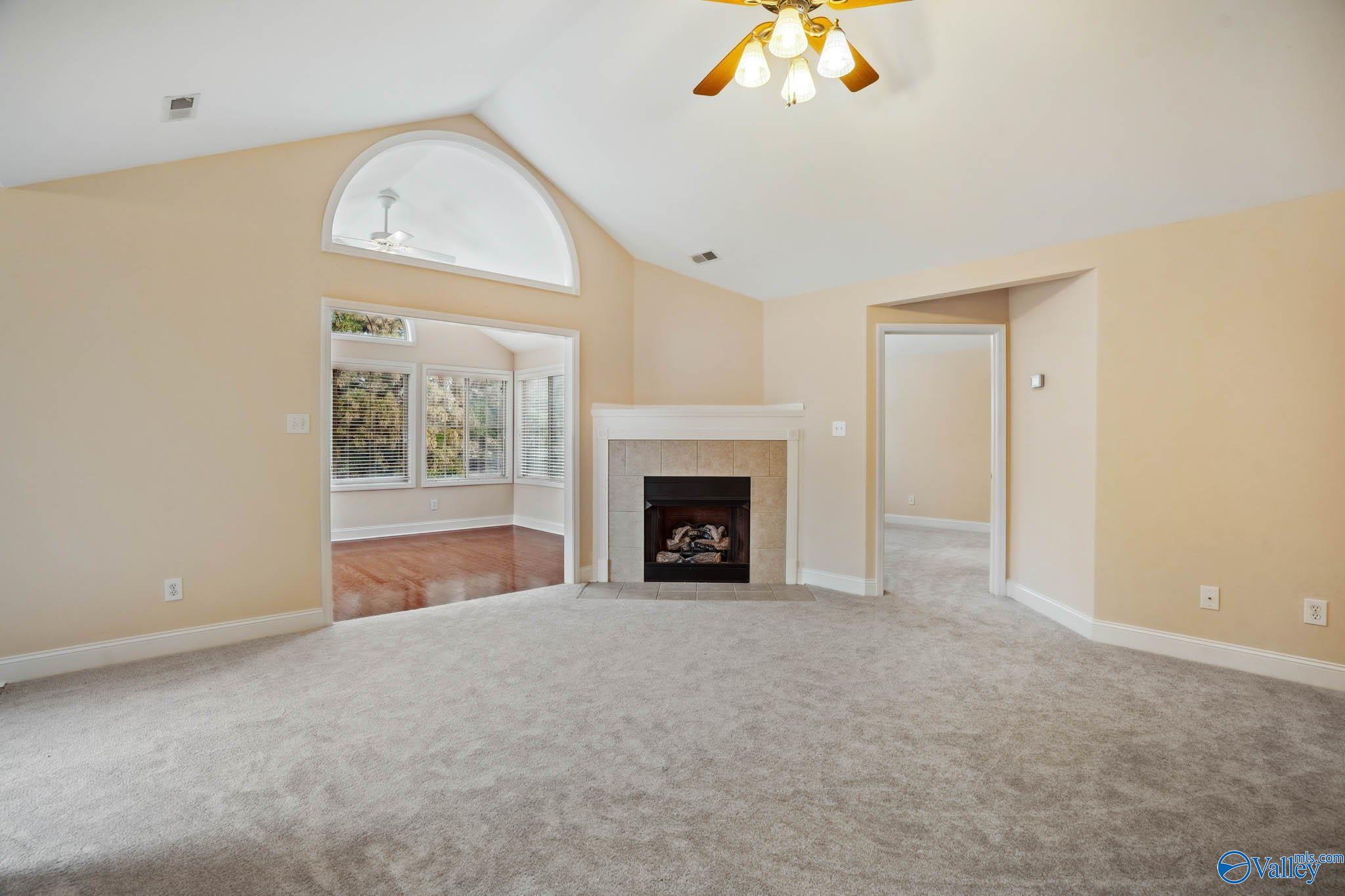 66 Laurel Lane # 602