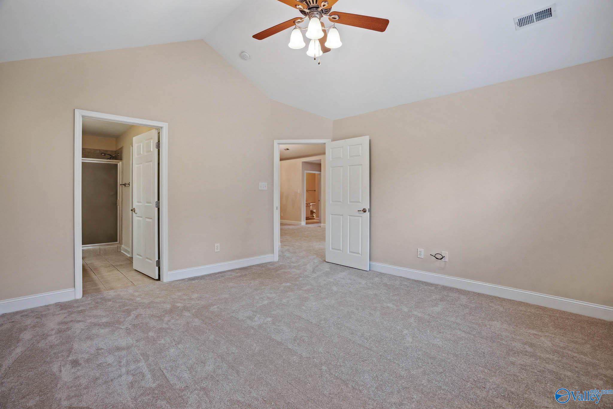 66 Laurel Lane # 602