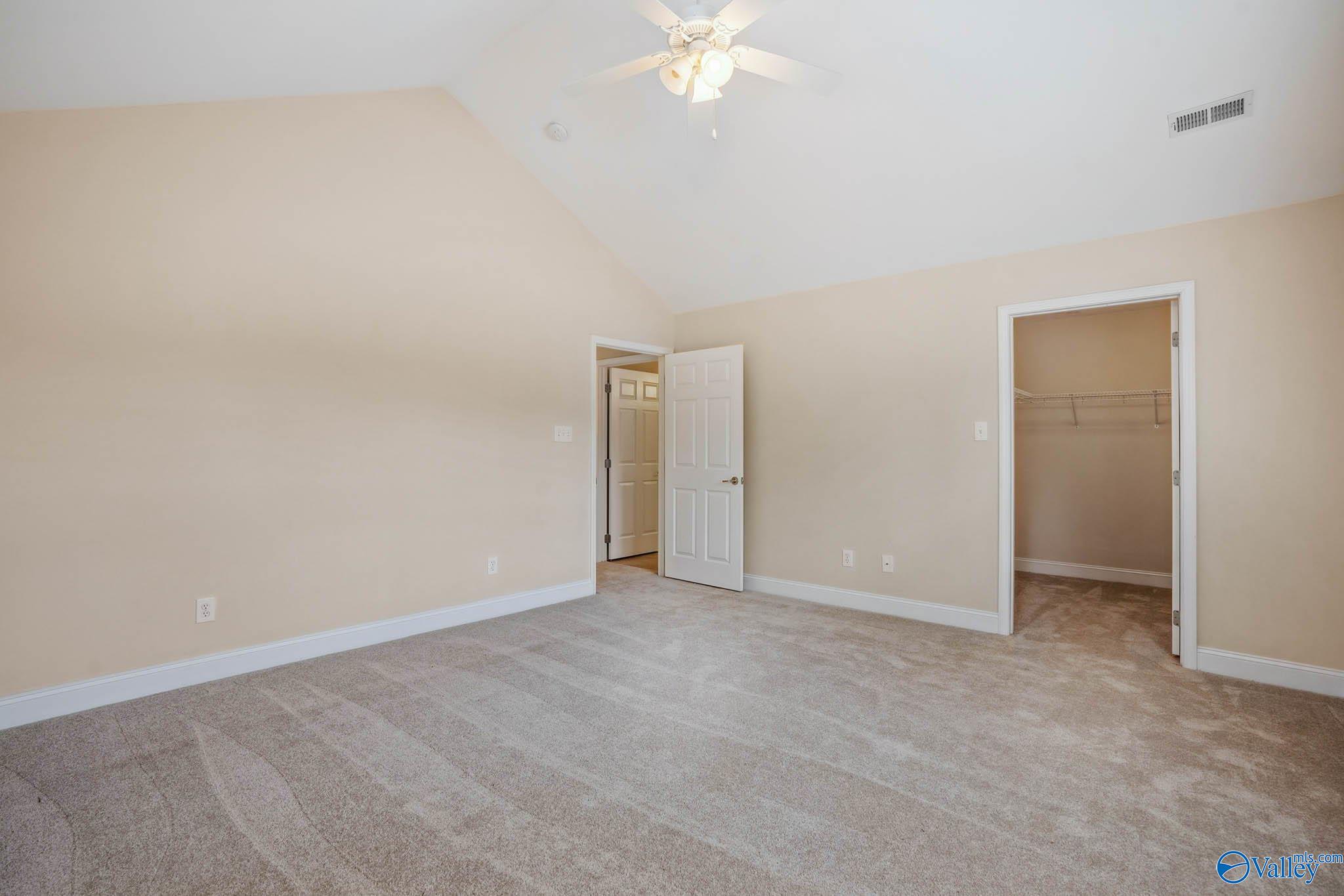 66 Laurel Lane # 602