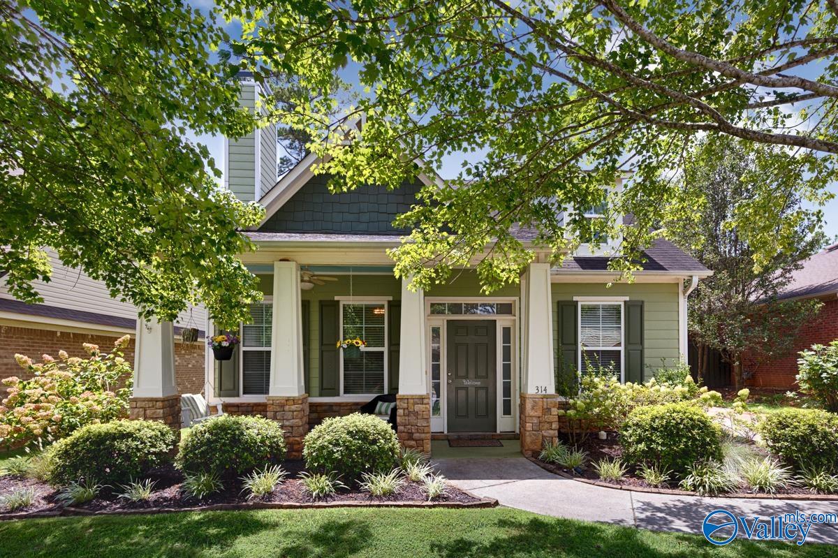 314 Acorn Grove Lane SW